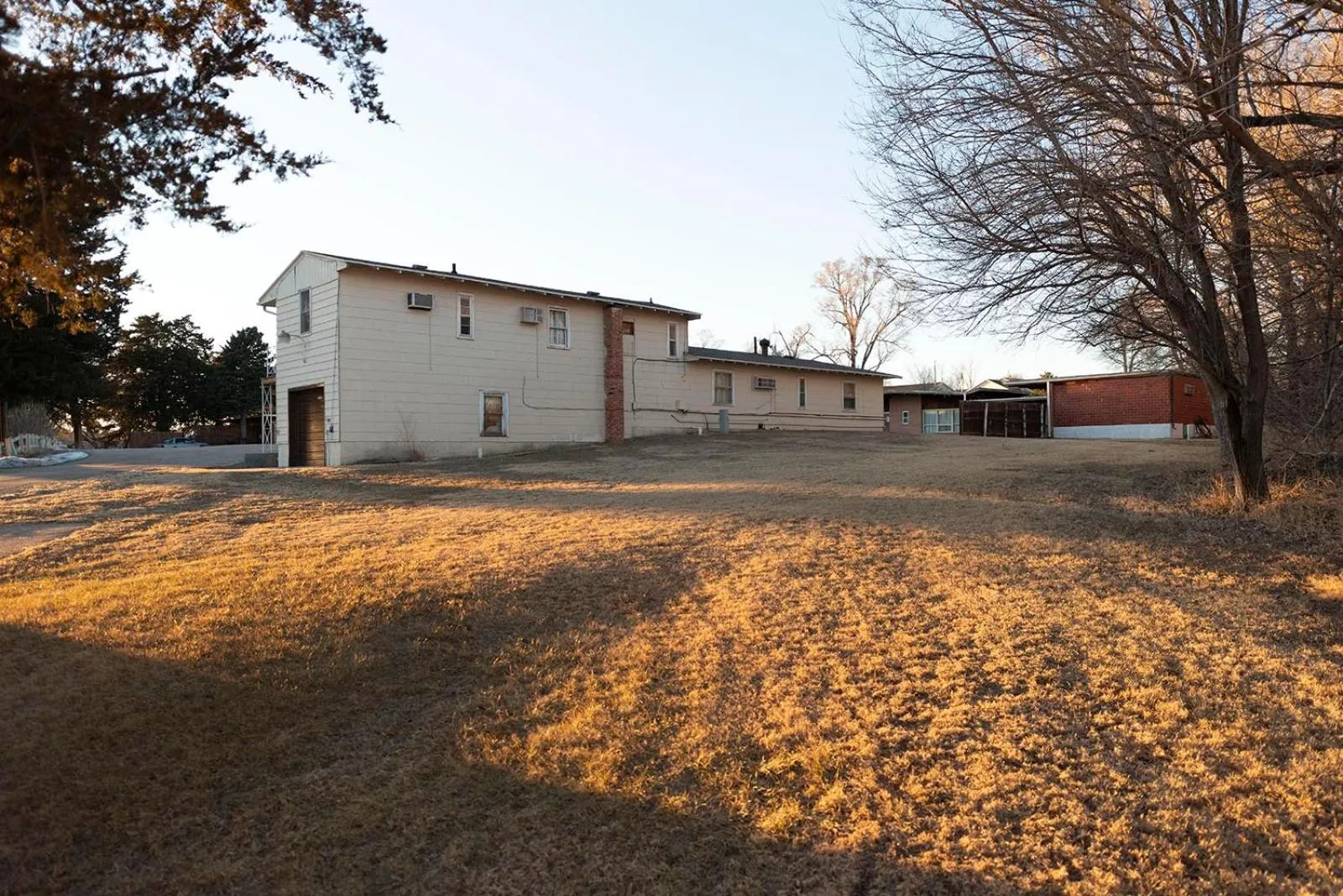 Property building in Cedar Inn