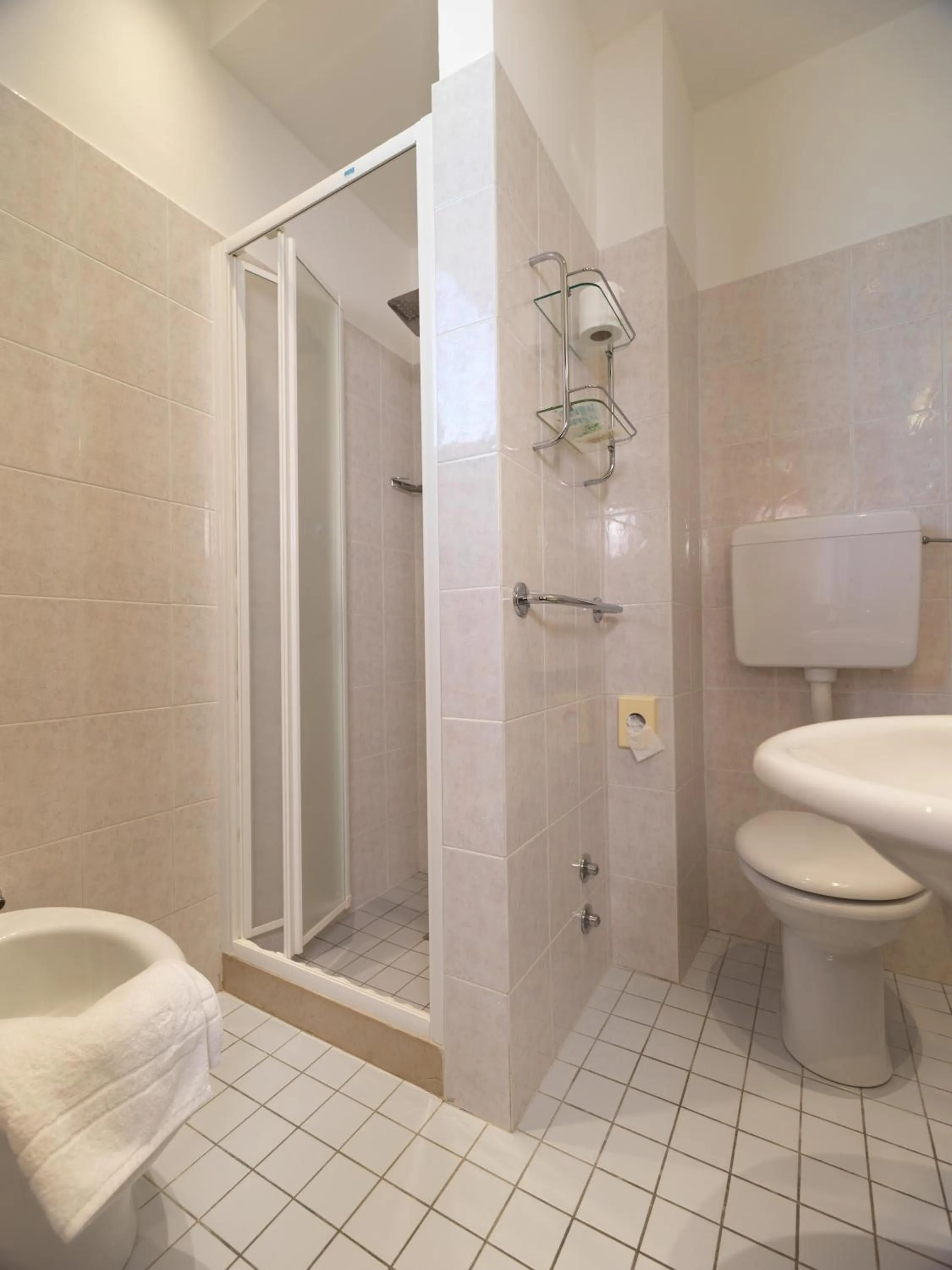 Shower in Hotel Florence