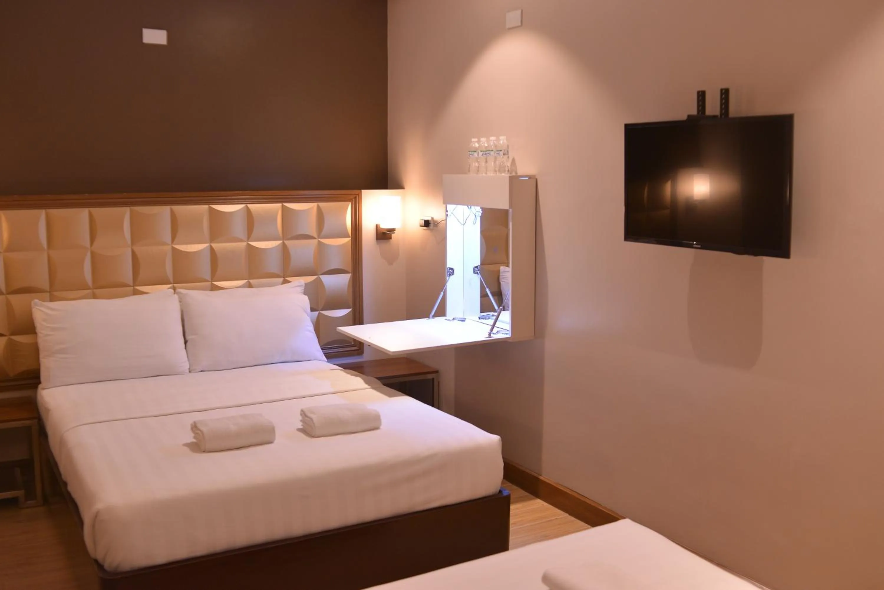 Bed in Robertson Hotel