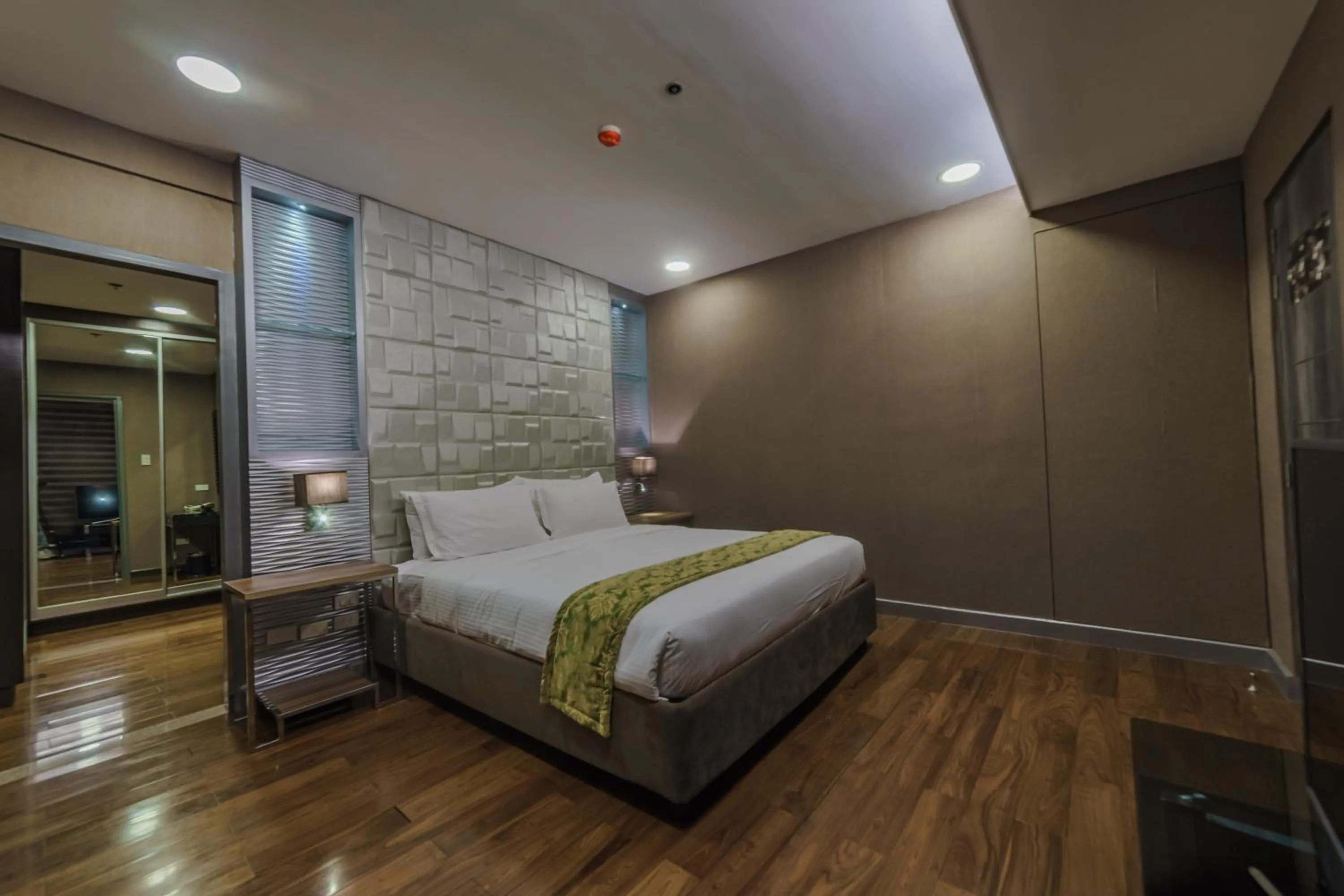 Bed in Robertson Hotel