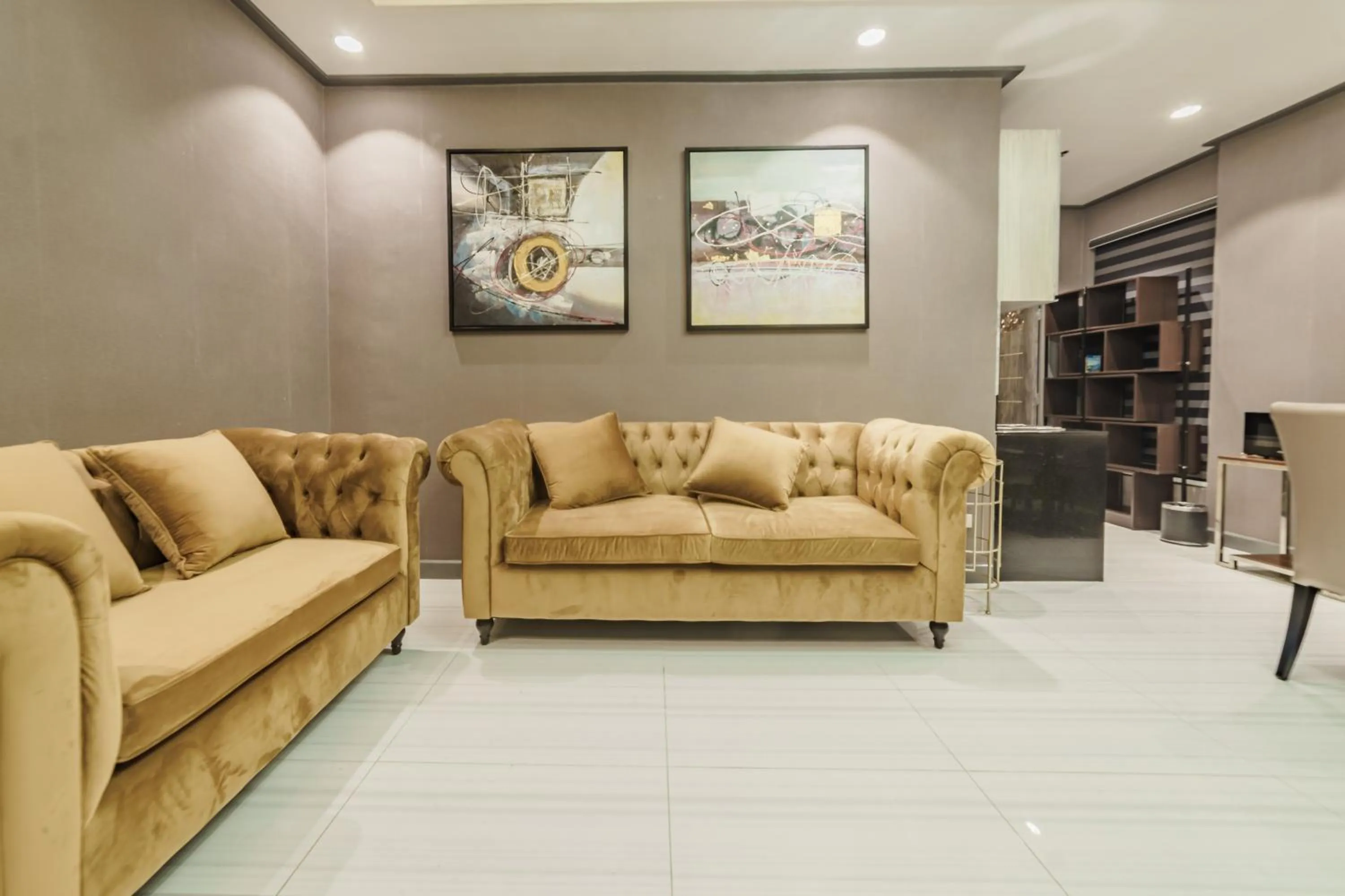 Lounge or bar in Robertson Hotel