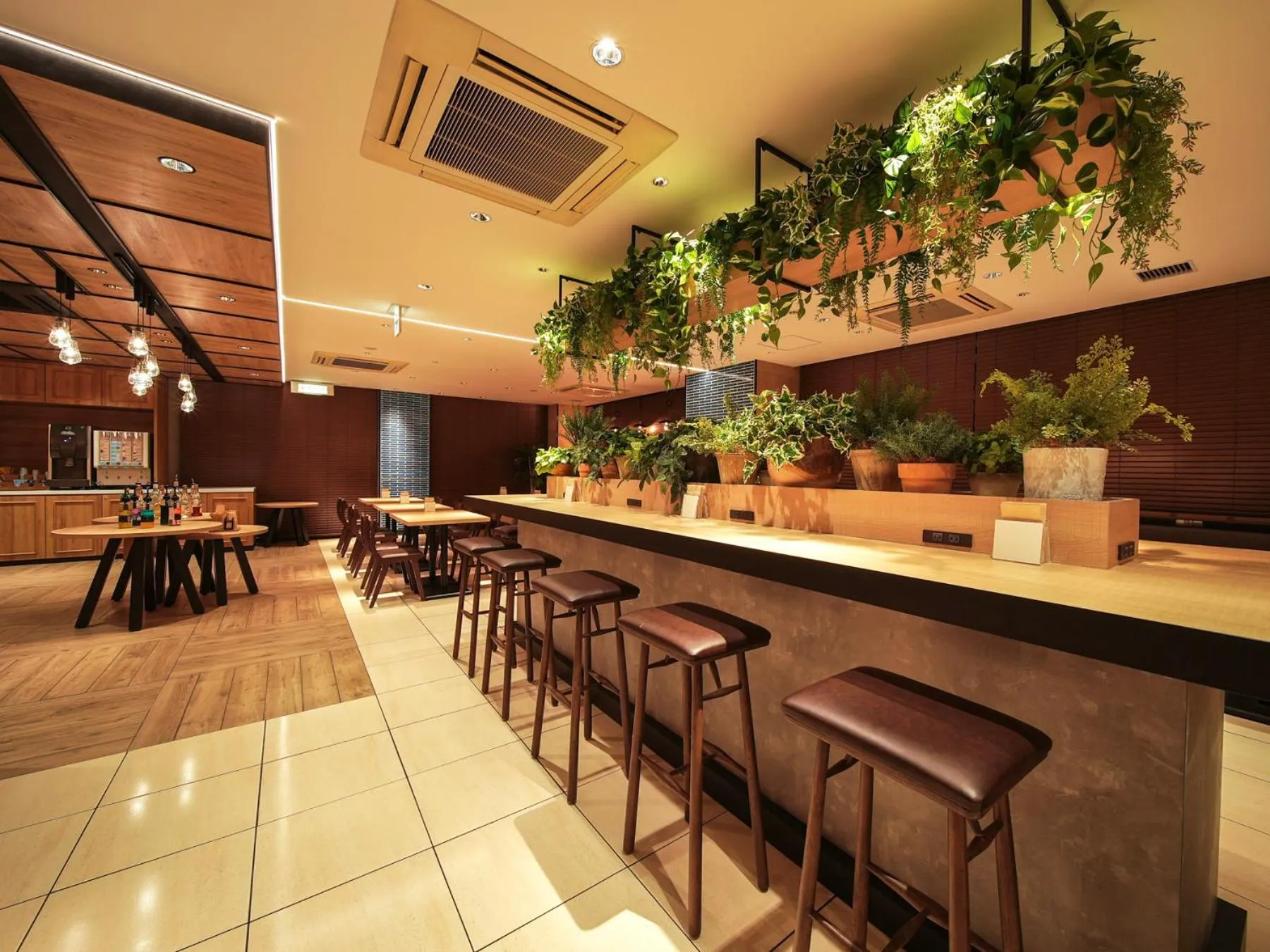 Lounge or bar in Super Hotel Hiroshima