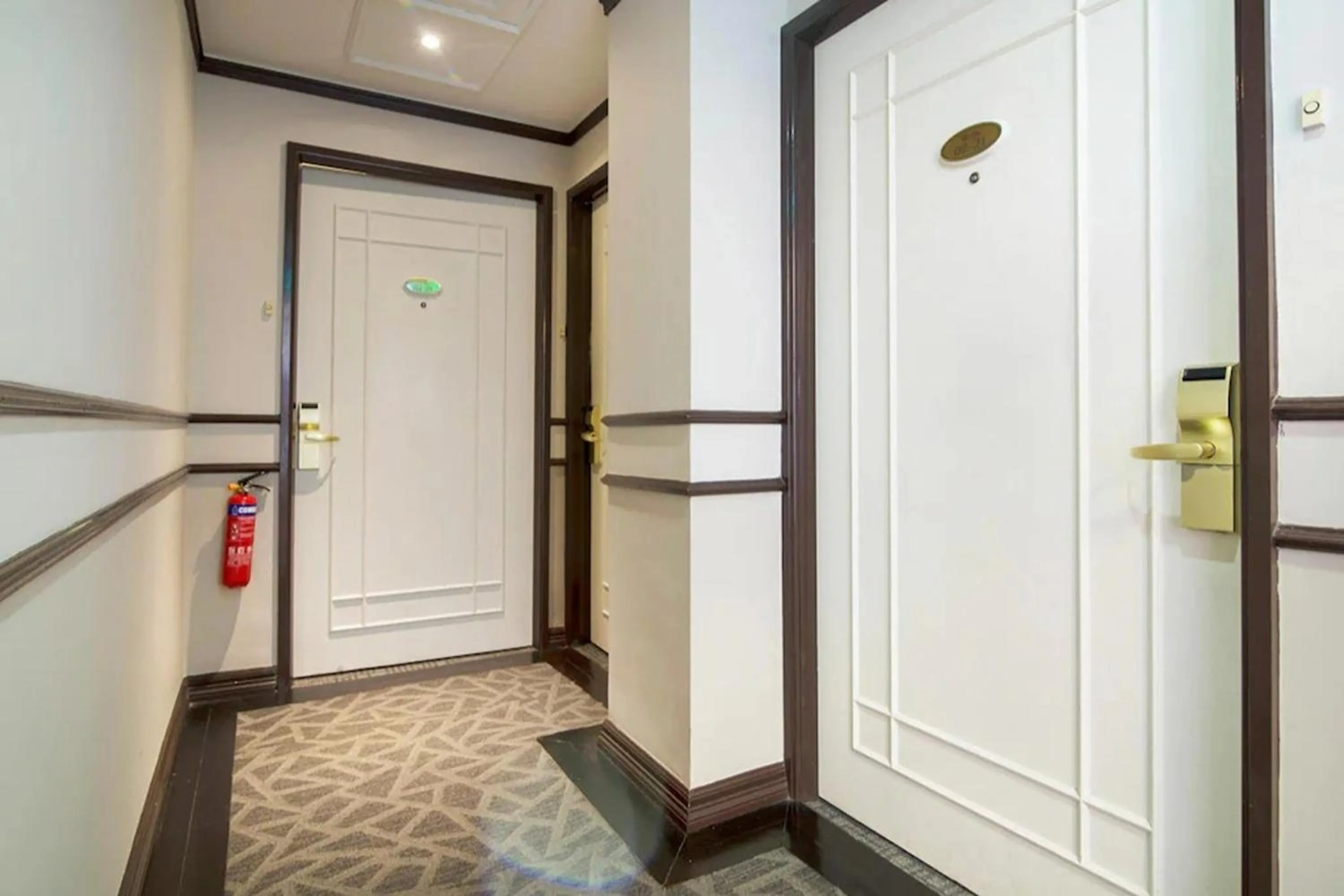 Property building in The Inn at Temple Street