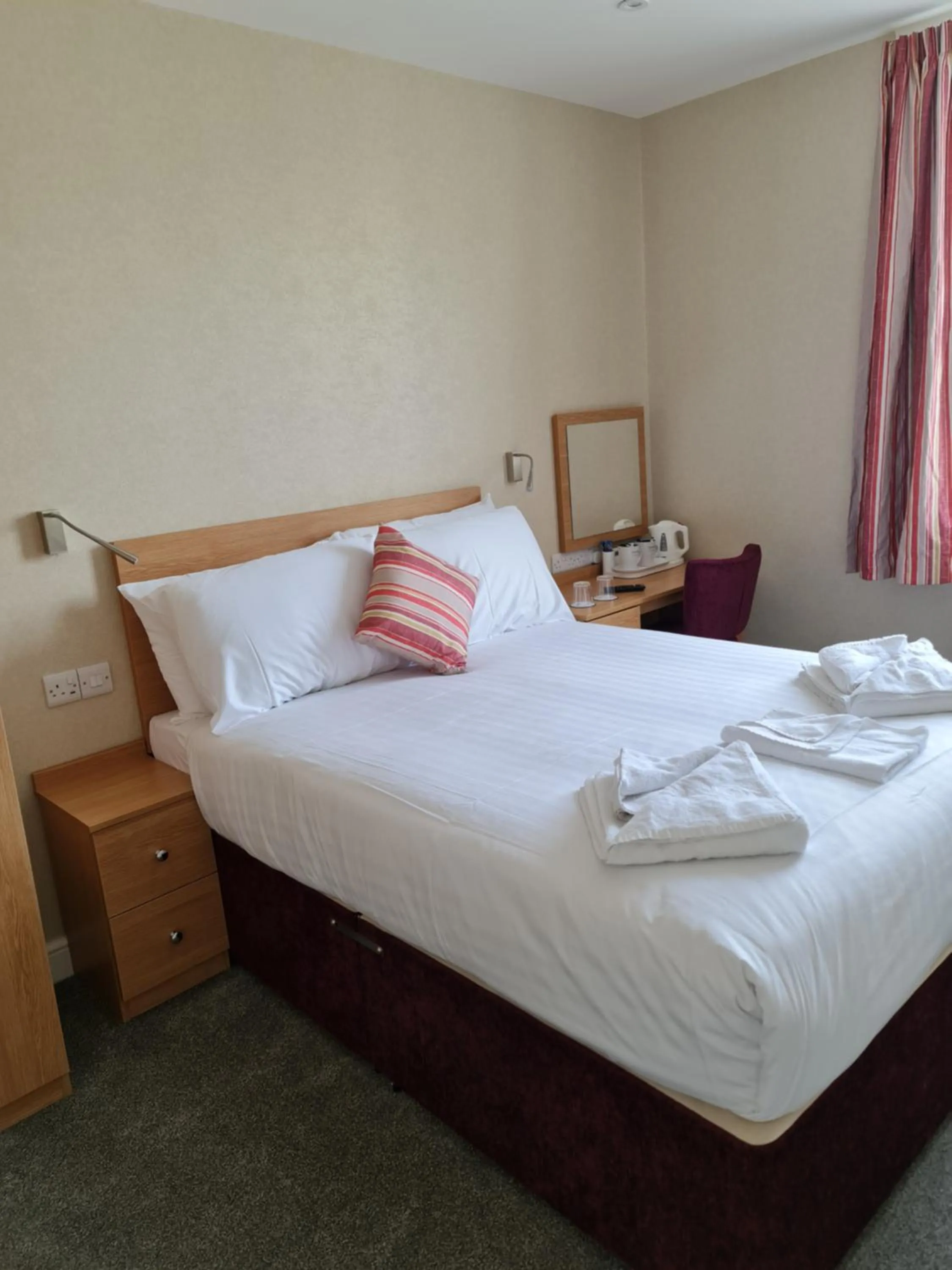 Bed in Metropole Hotel