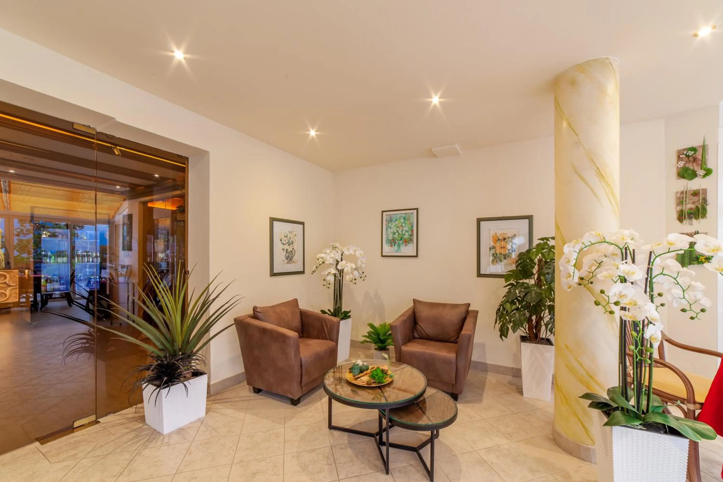 Lobby or reception in Frühstücks-Hotel Olympia