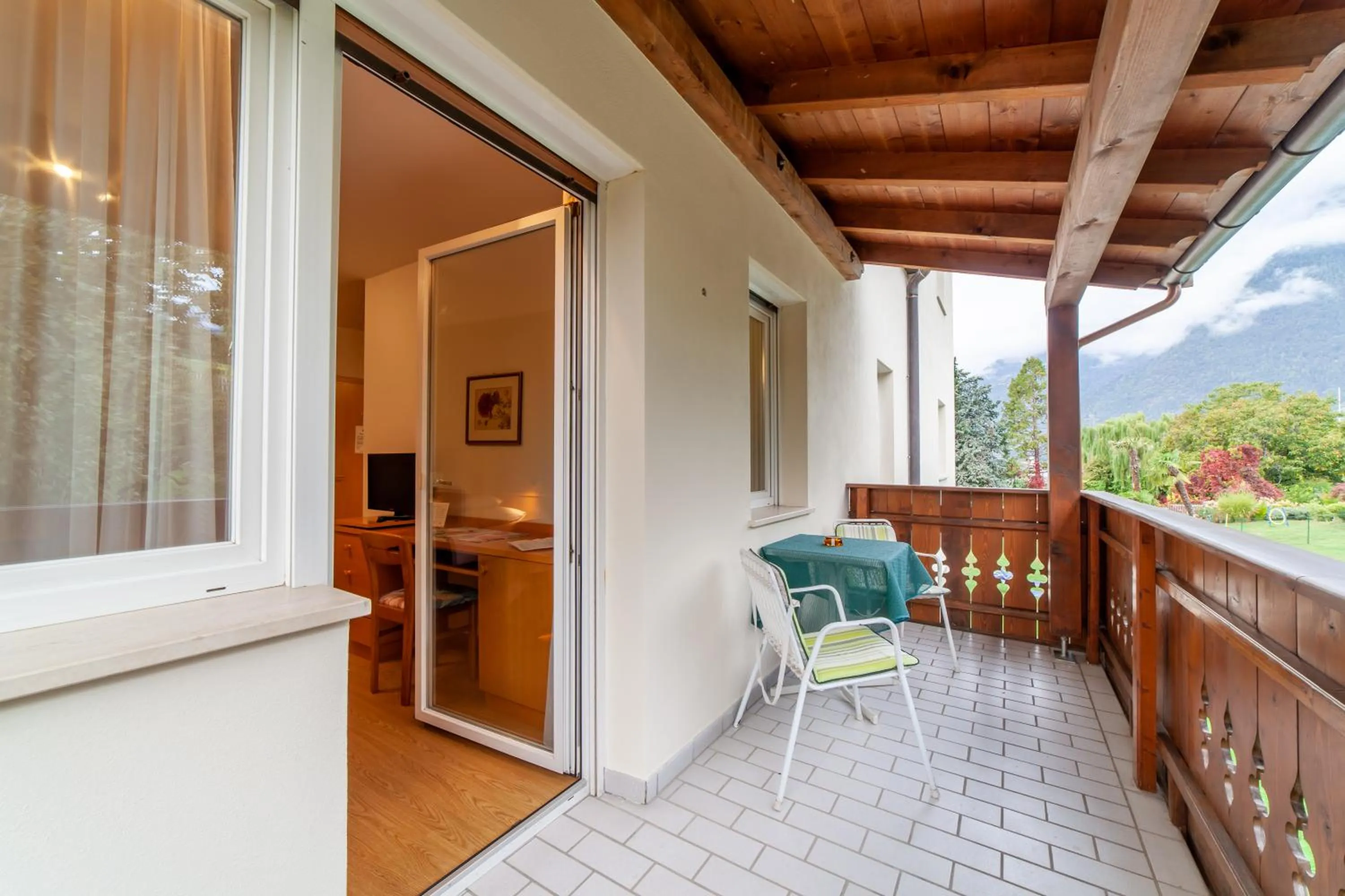 View (from property/room) in Frühstücks-Hotel Olympia