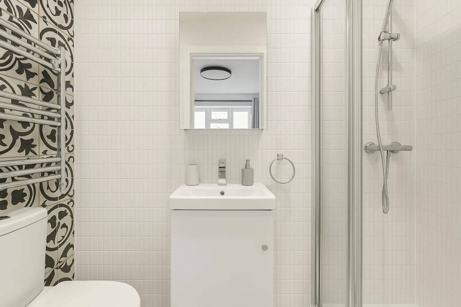 Bathroom in 16 Pilcher Gate