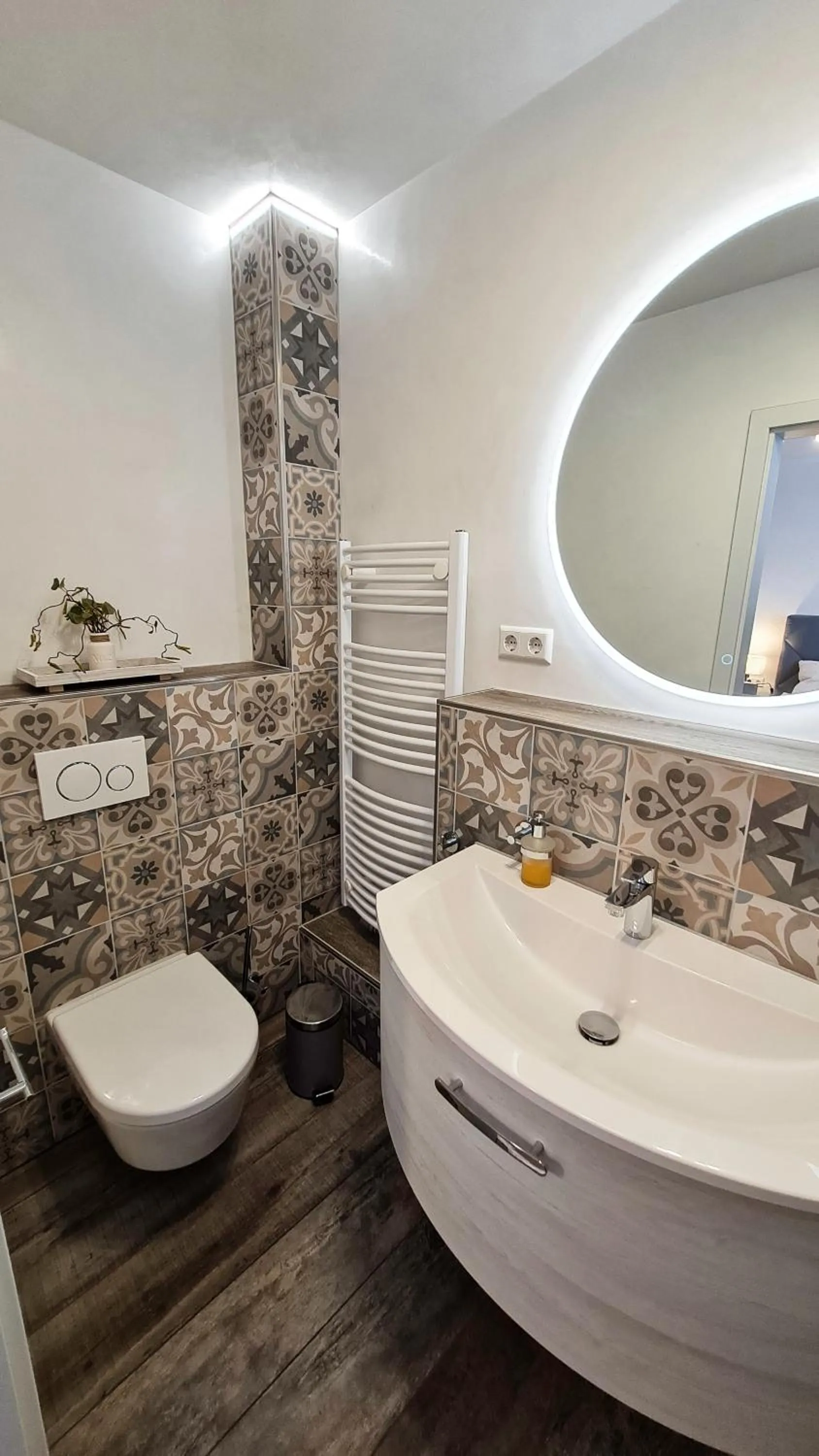 Bathroom in Dill Hotel