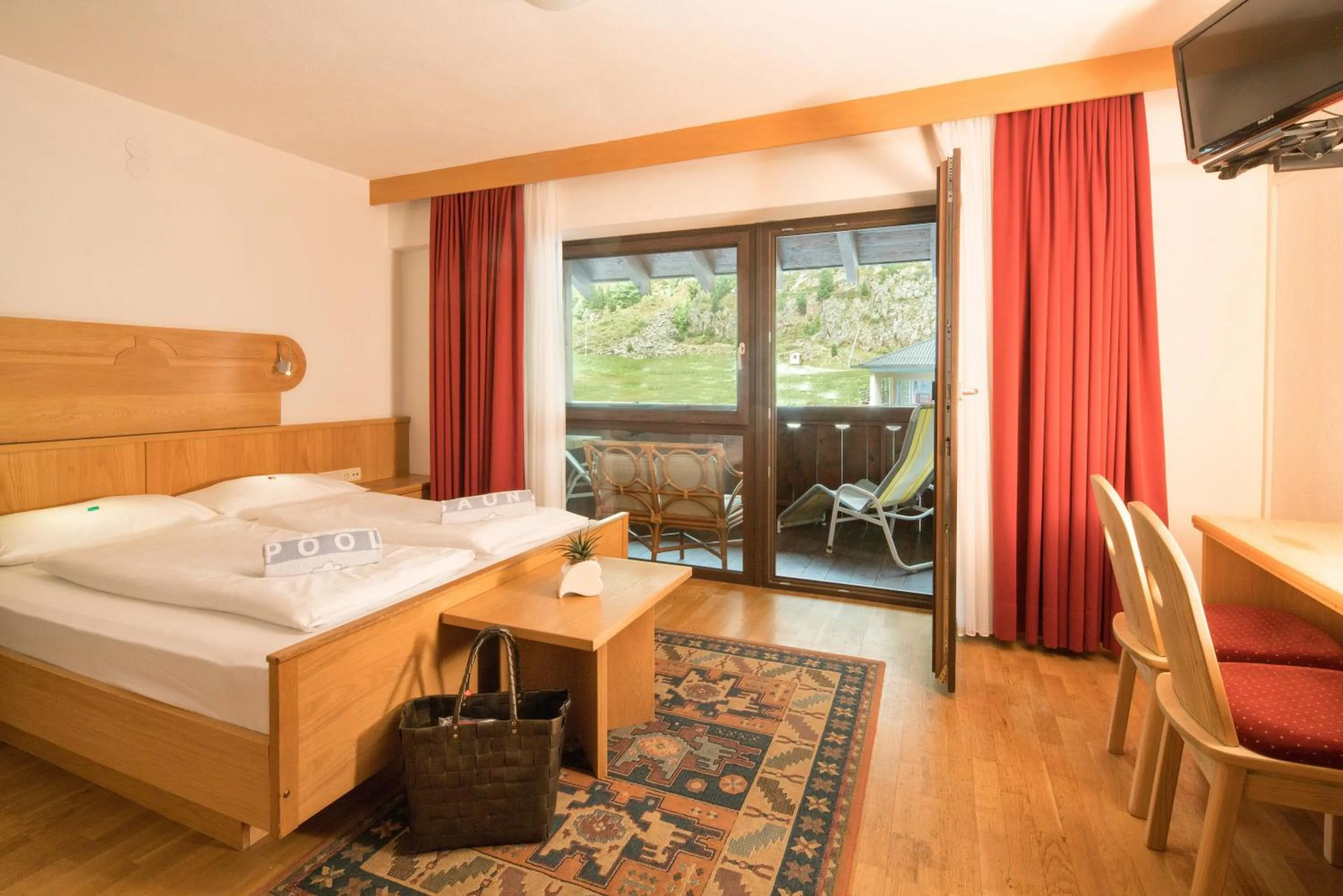 Bed in Piccolo Hotel Gurschler