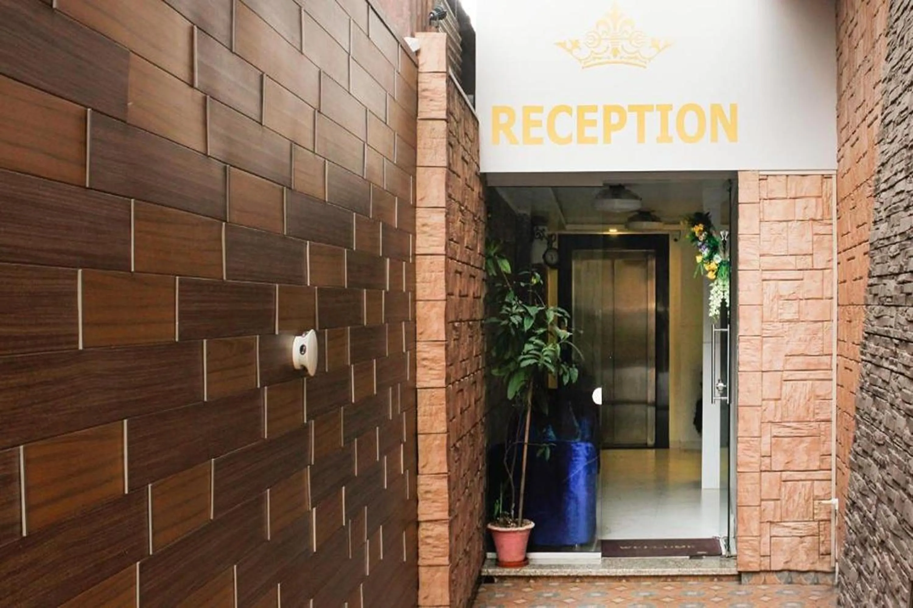 Lobby or reception in Hotel Planet Four