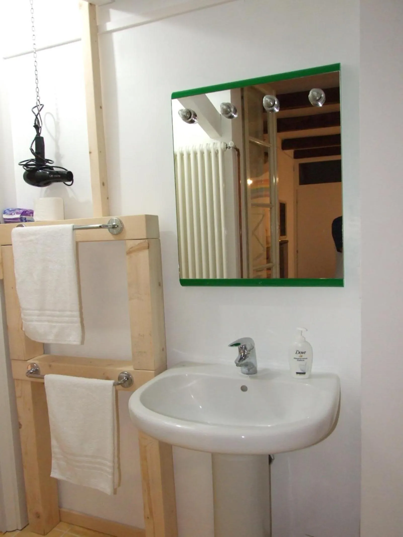 Bathroom in La stufa rossa