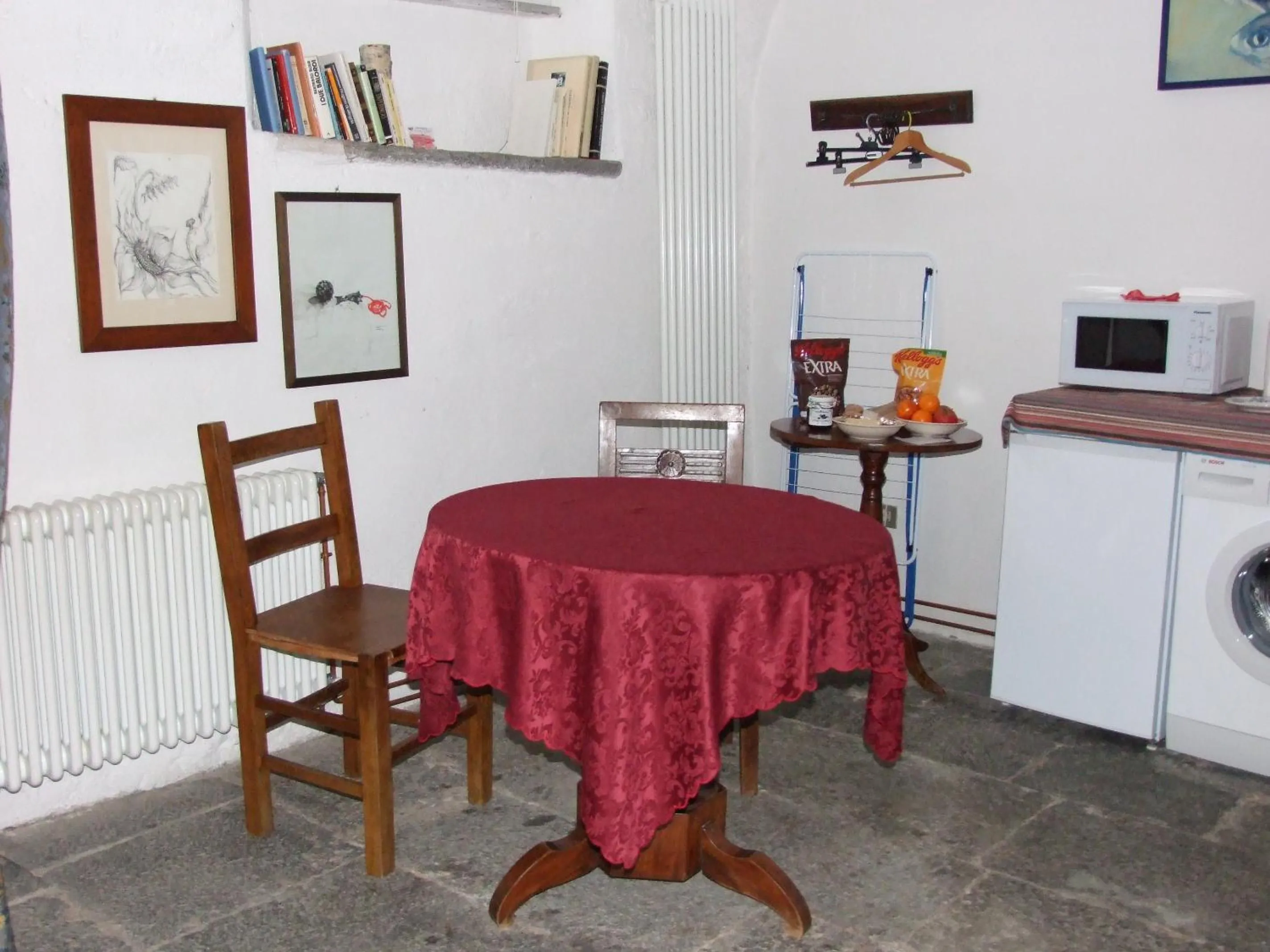 Dining area in La stufa rossa
