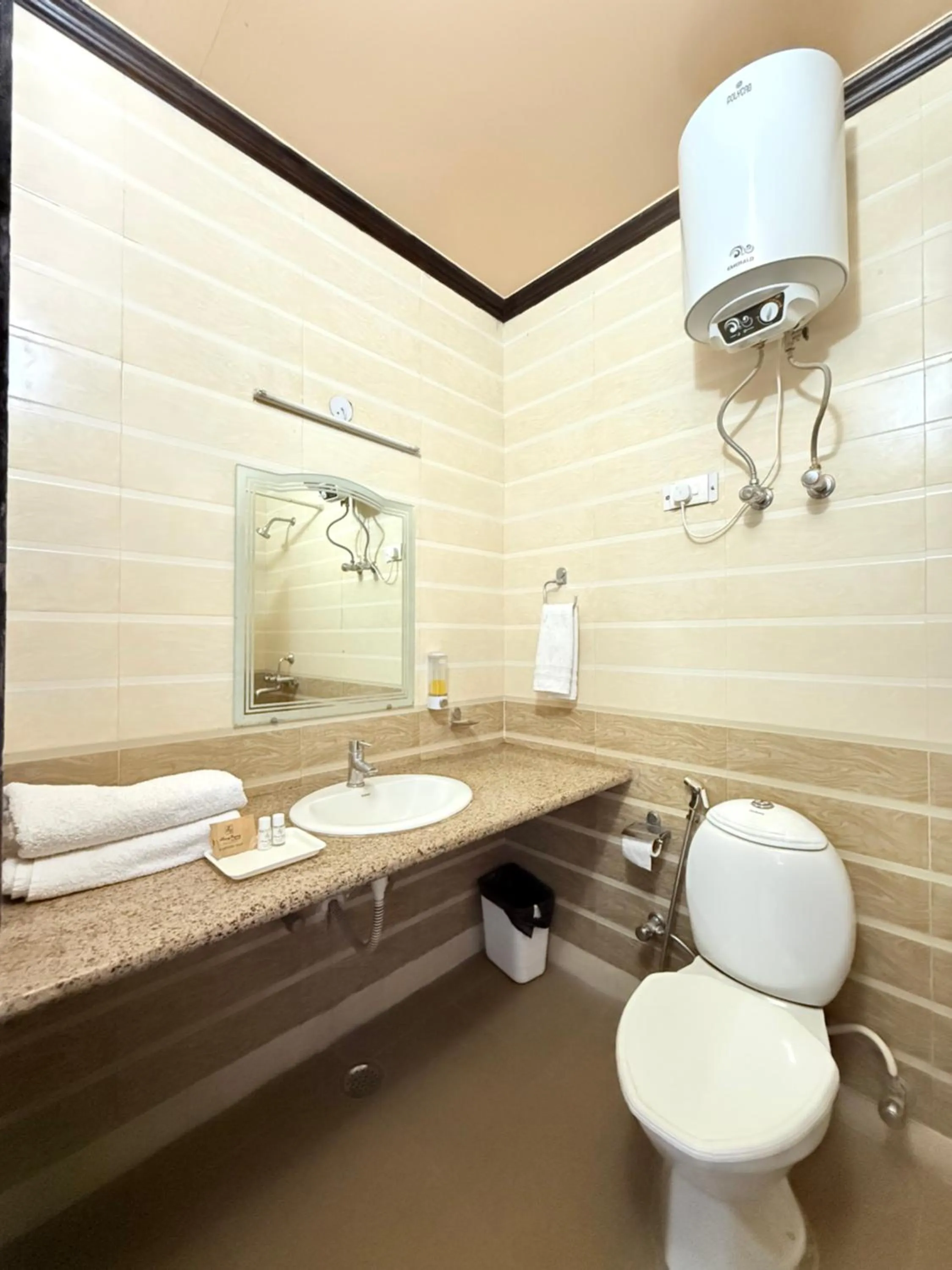 Toilet in ECKO Kasang Regency Hill Resort