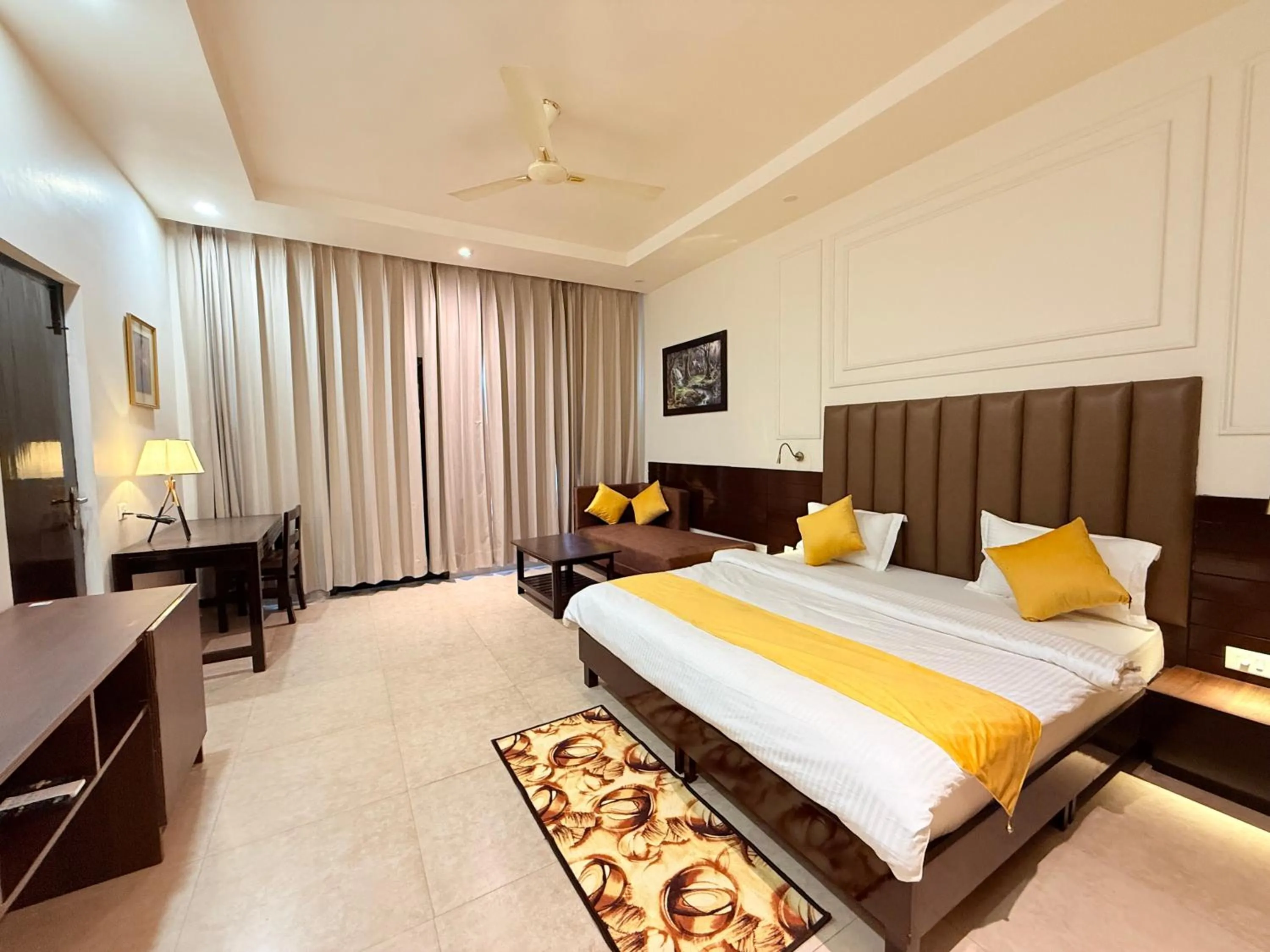 Bed in ECKO Kasang Regency Hill Resort