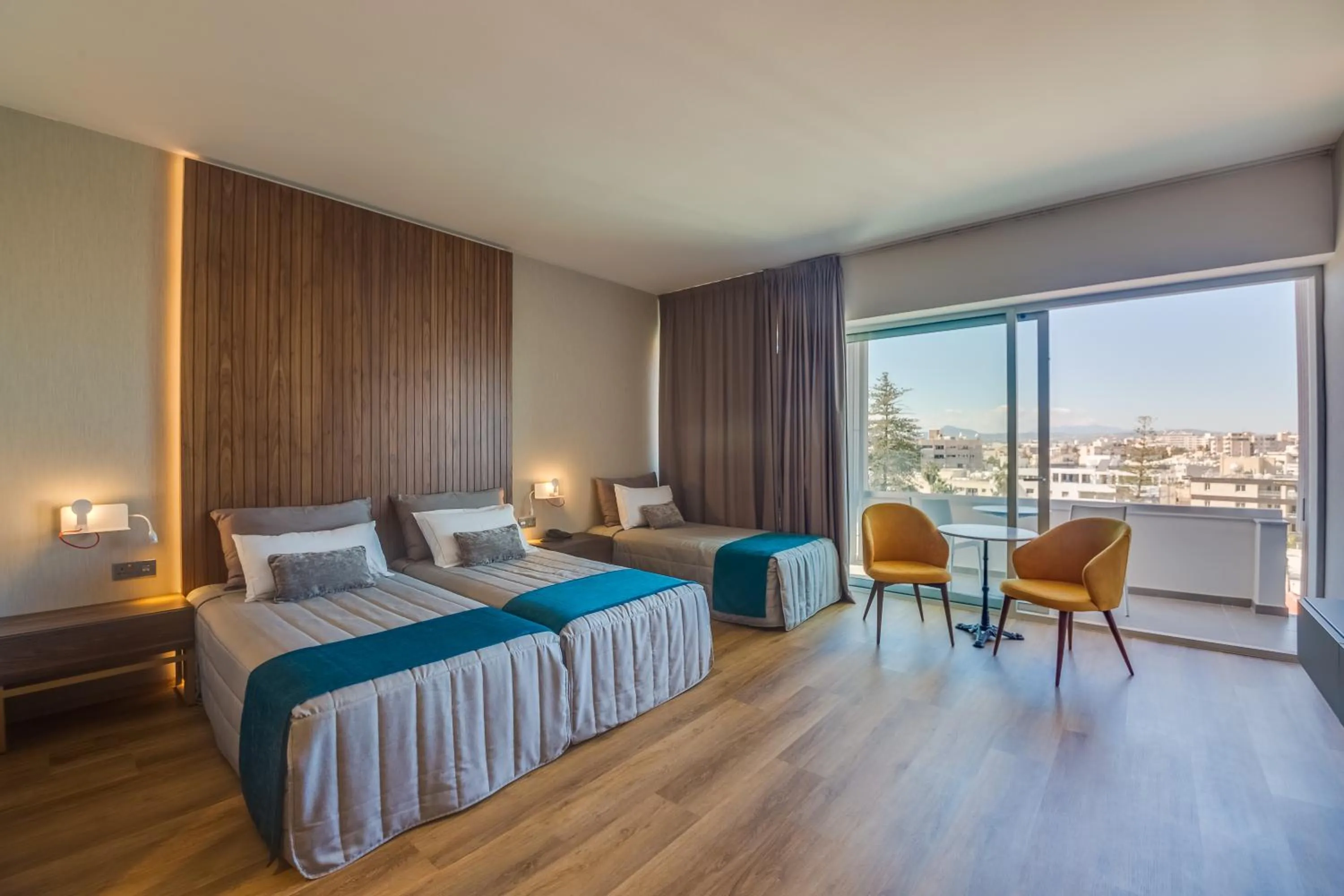 Bedroom, Bed in Sun Hall Hotel