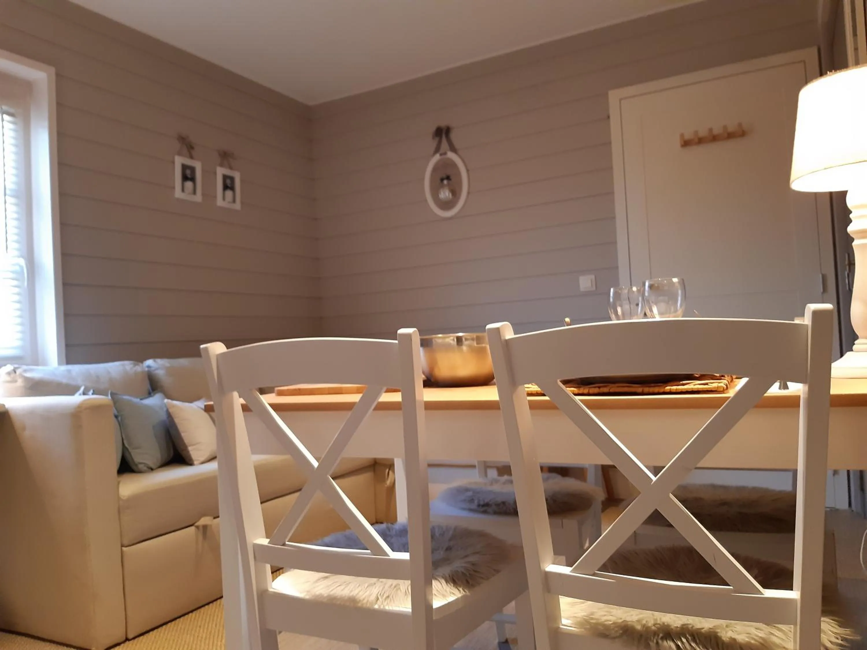 Casa-Cosi, tourist & business suites & flats with reserved parking included, private sauna