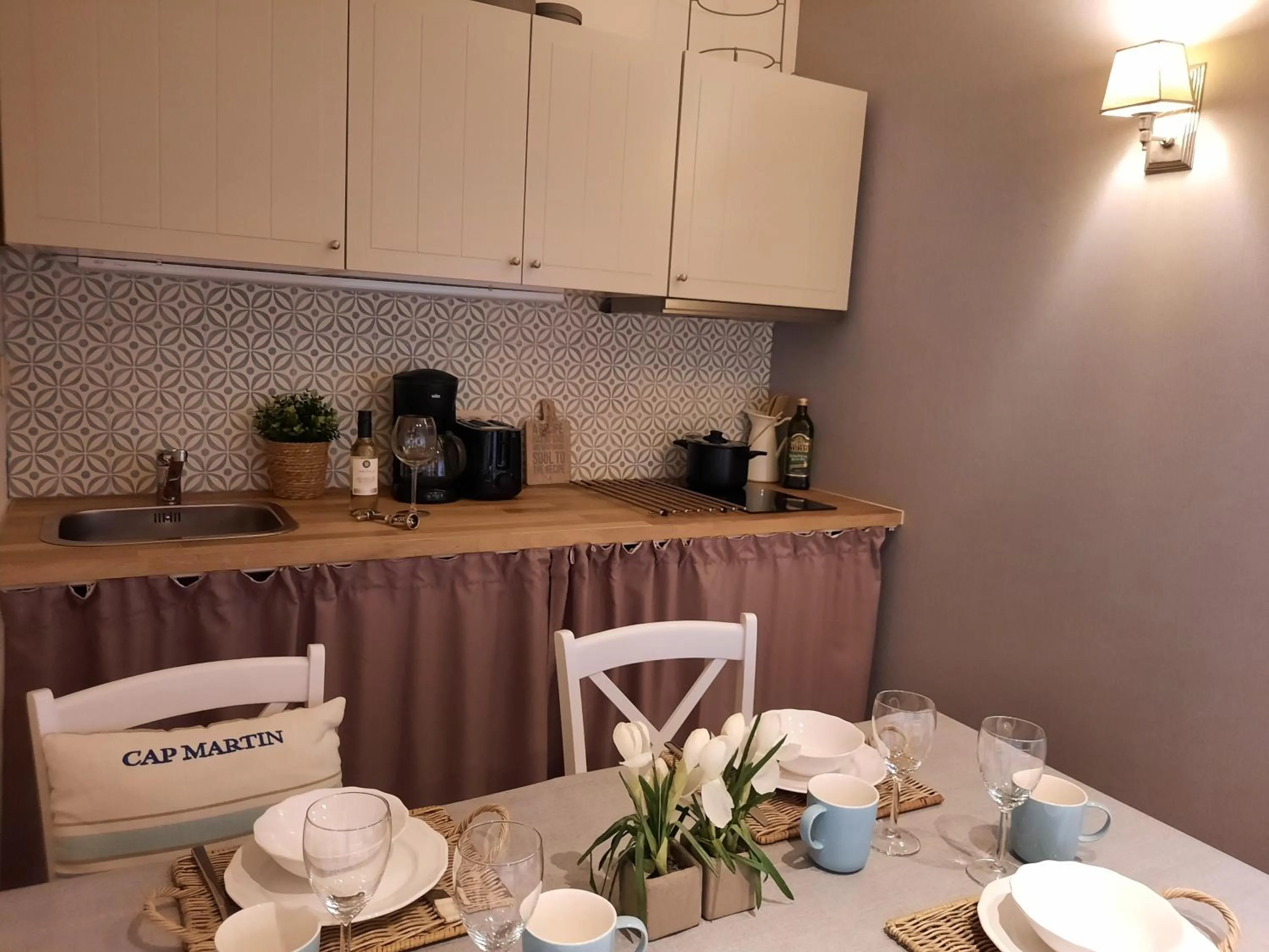 Casa-Cosi, tourist & business suites & flats with reserved parking included, private sauna