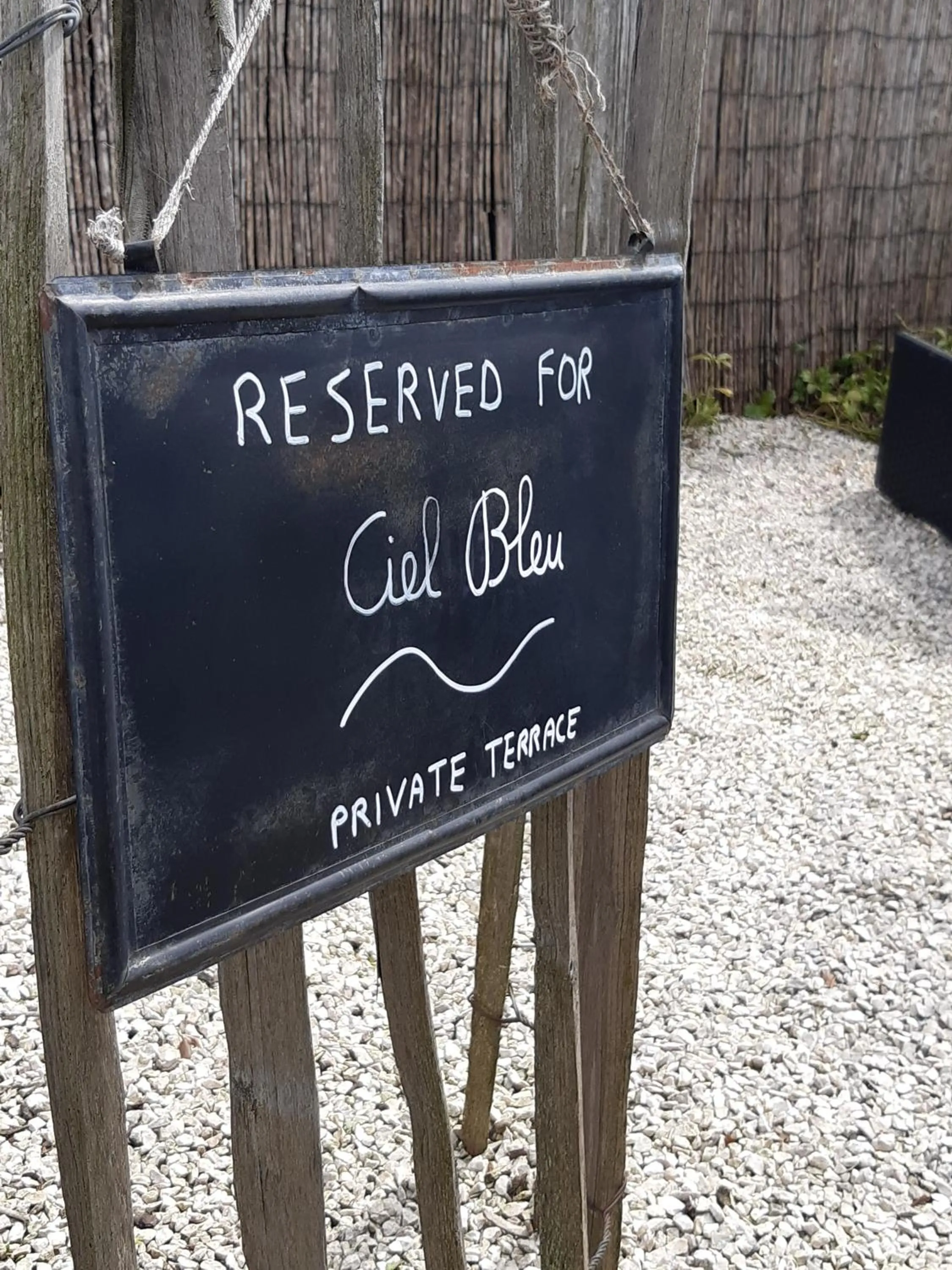 Casa-Cosi, tourist & business suites & flats with reserved parking included, private sauna