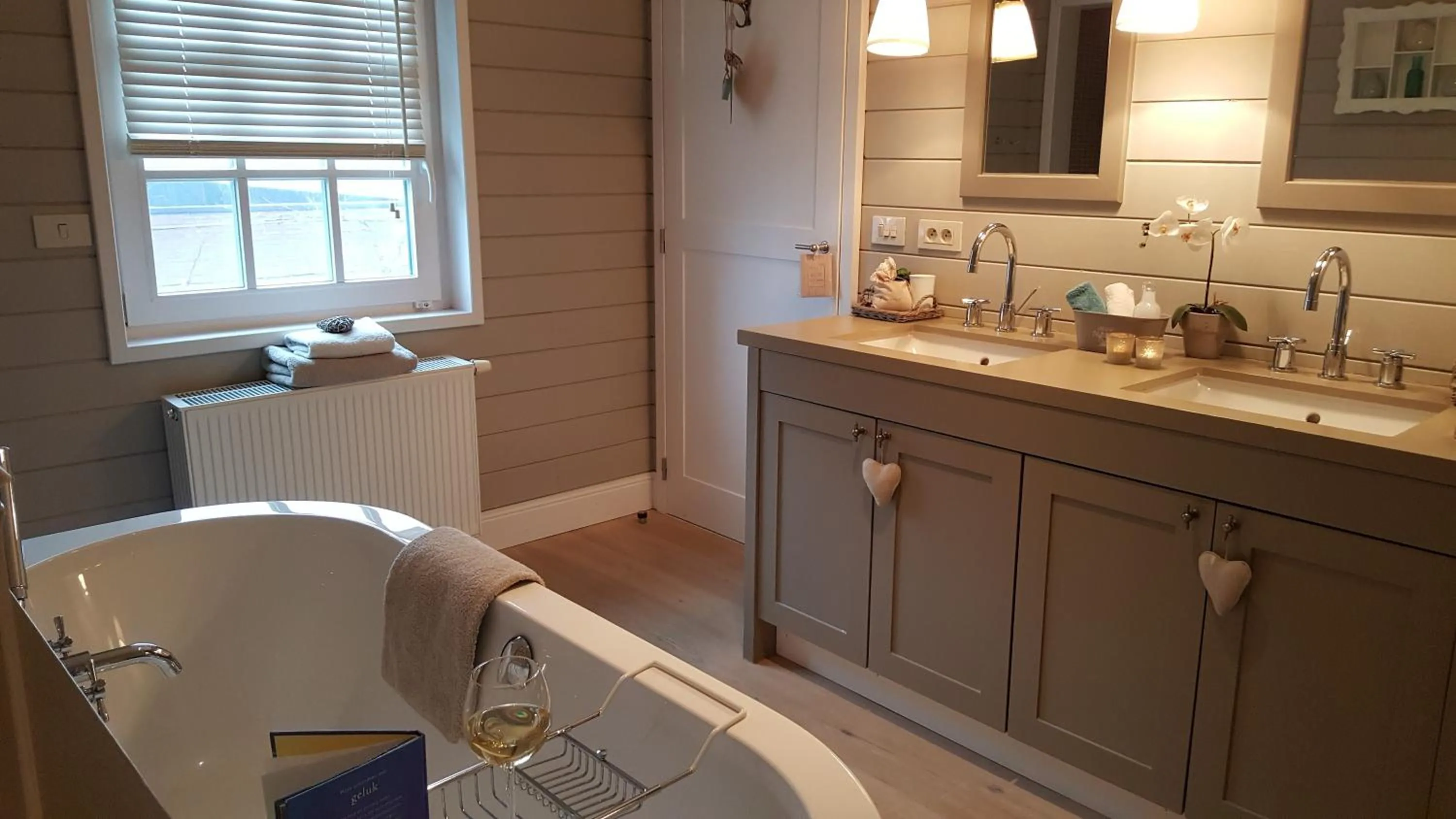 Bathroom in Casa-Cosi, tourist & business suites & flats with reserved parking included, private sauna