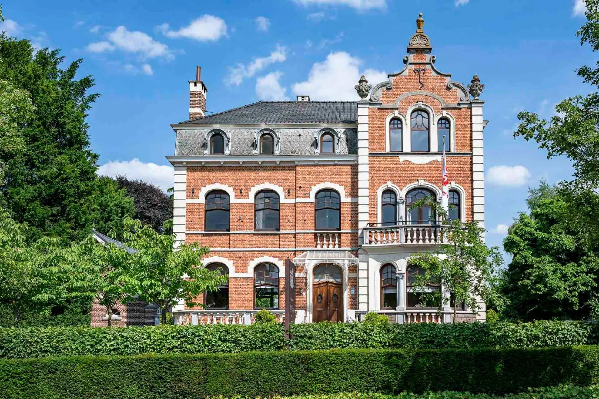 Property building in Villa Copis