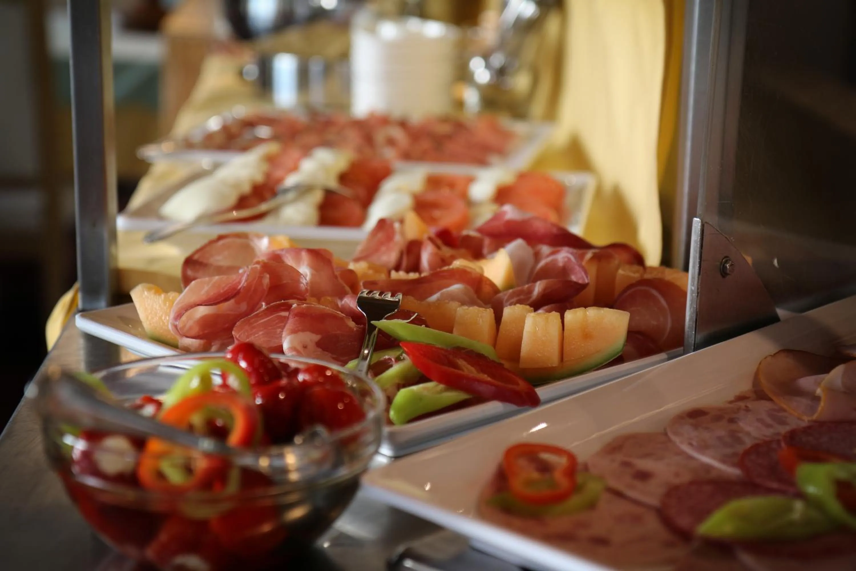 Buffet breakfast in Hotel Gasthof Neuner