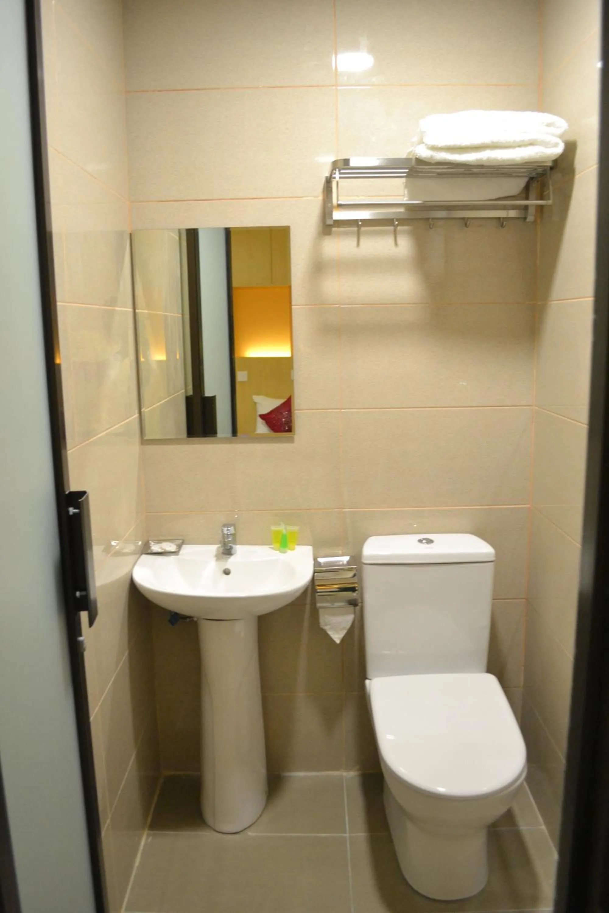 Eazy Hotel at Ampang