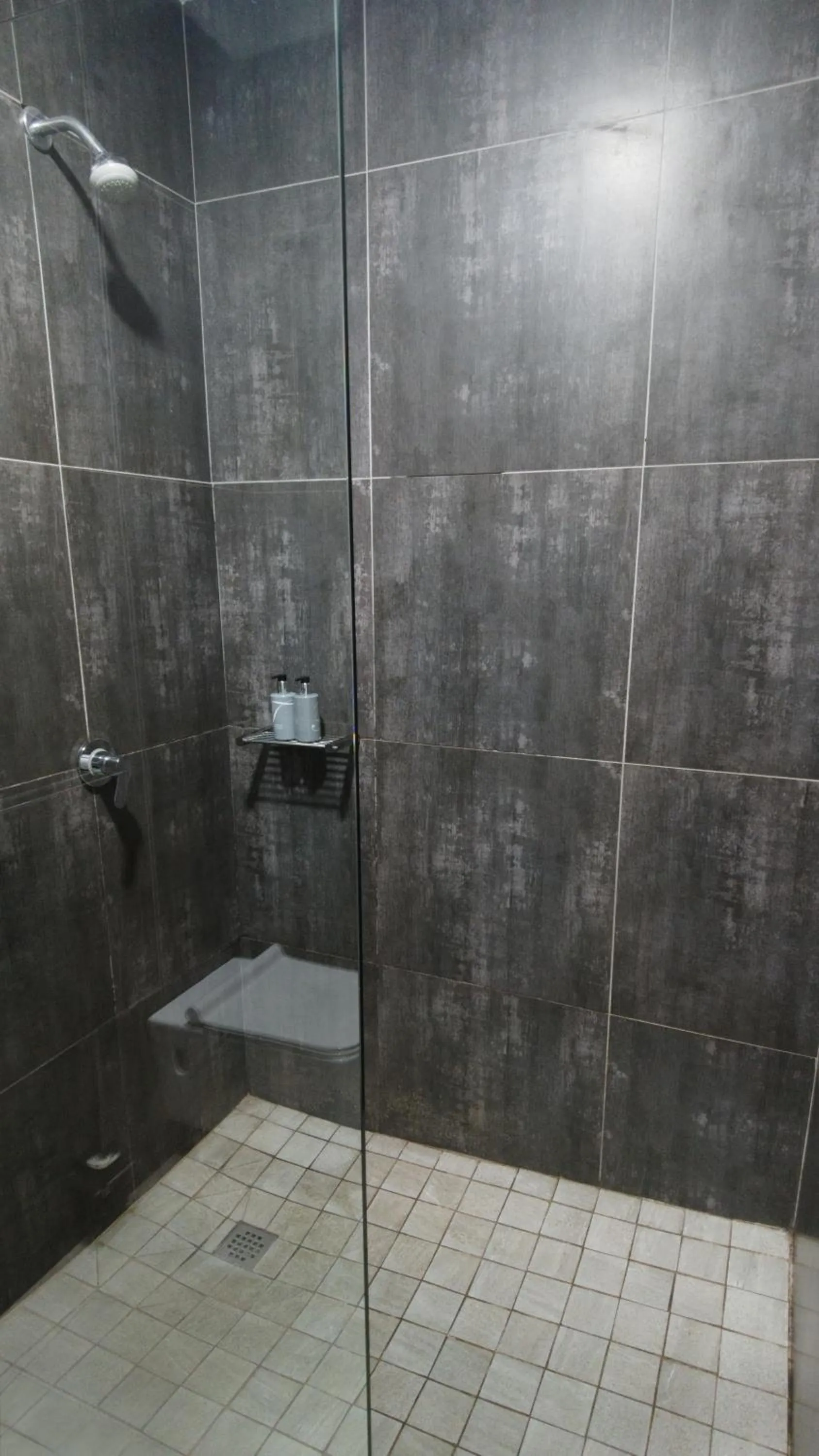 Shower in Umhlanga Lodge