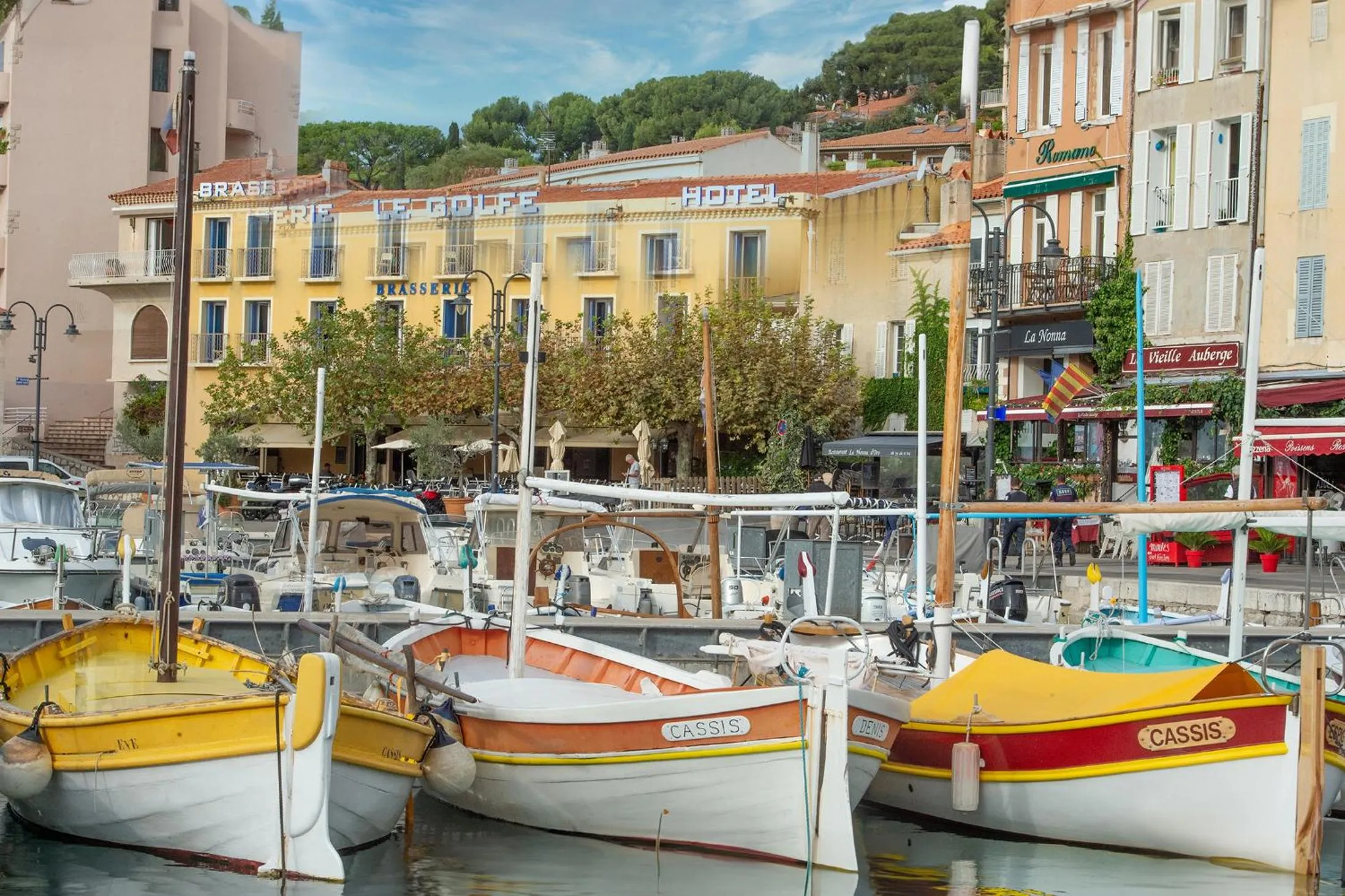 Property building in Hotel Le Golfe