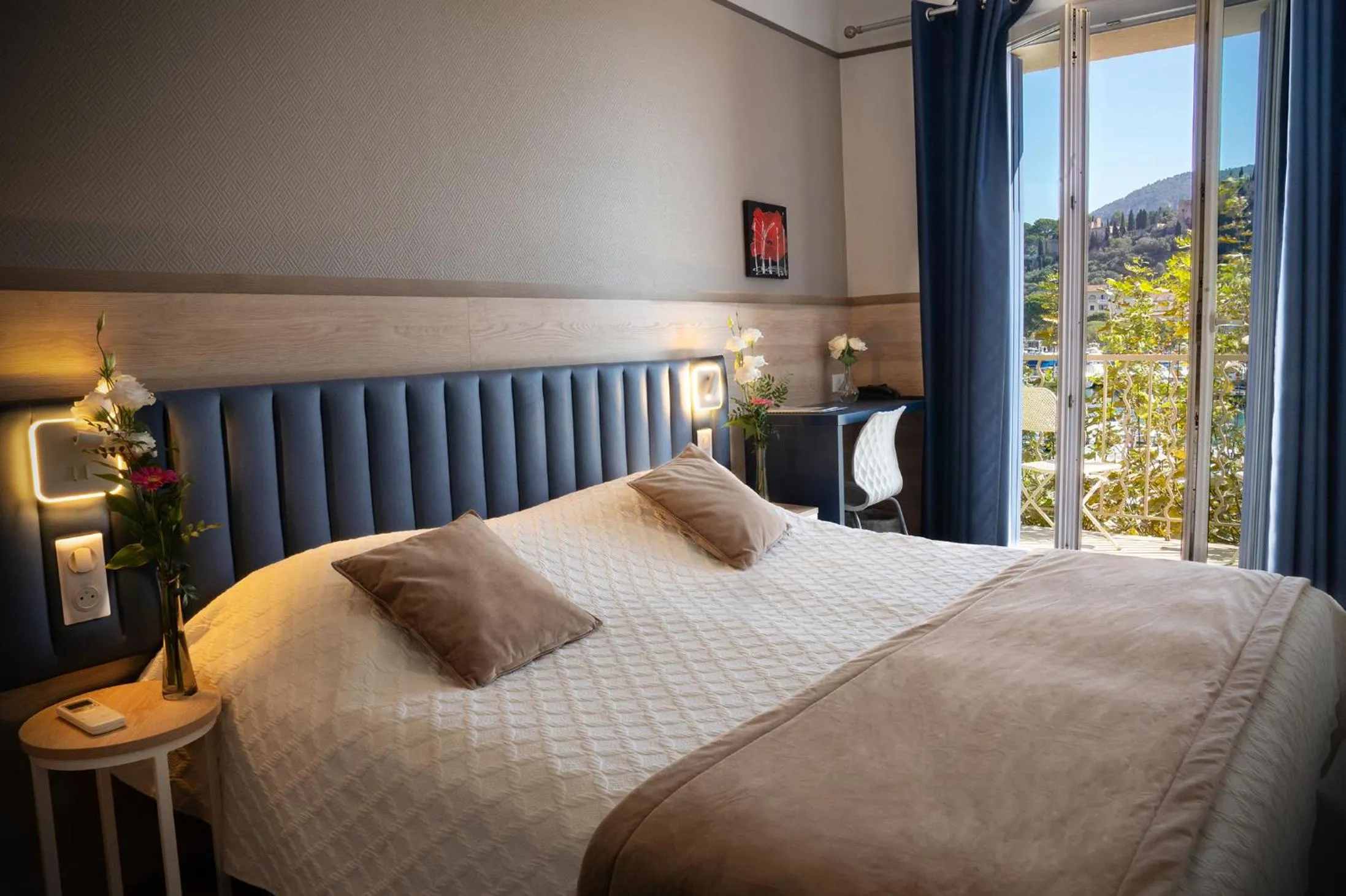 Sea view, Bed in Hotel Le Golfe