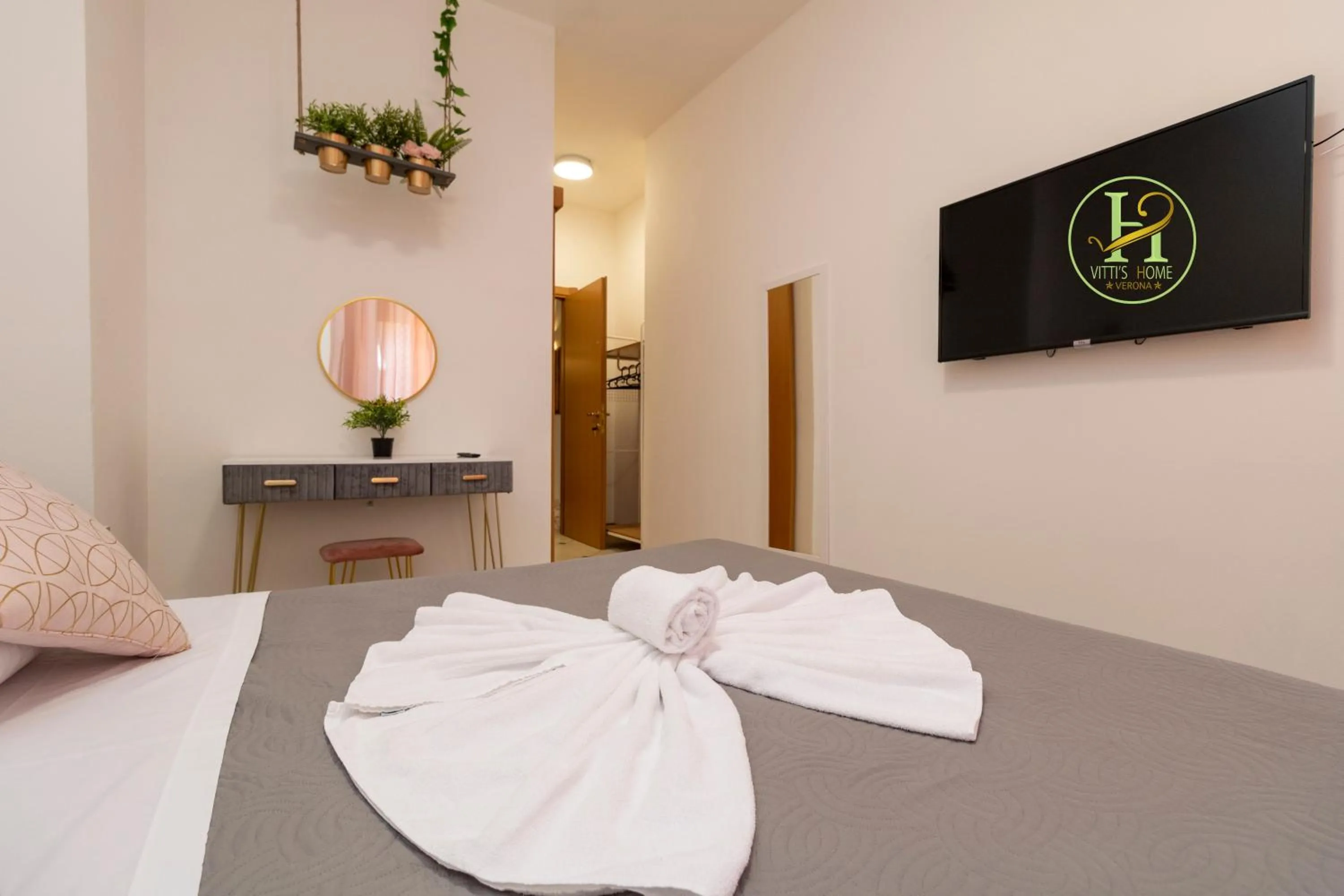 Bed in Vitti's Home Verona 3