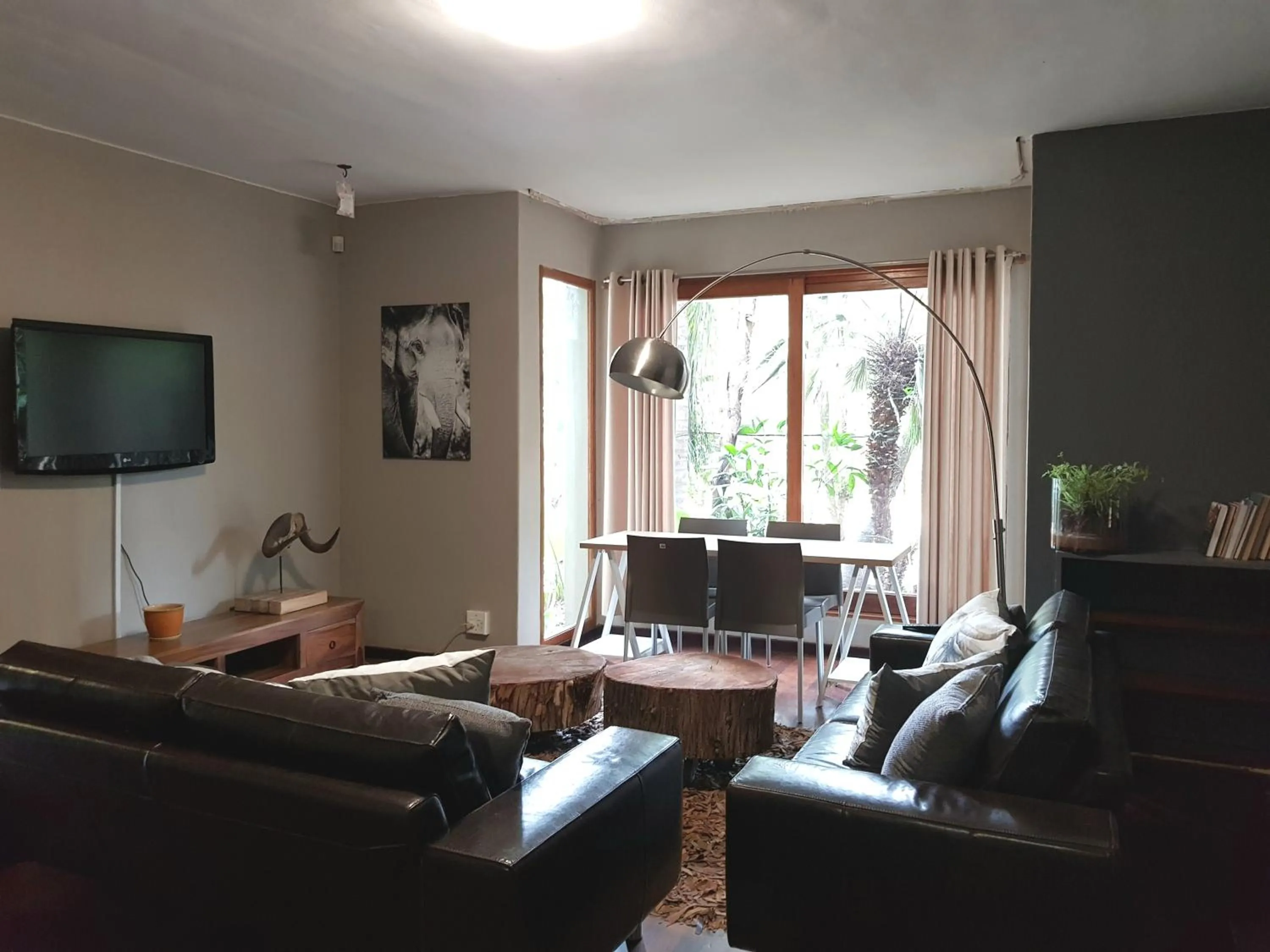 Communal lounge/ TV room in 440@Brooklyn