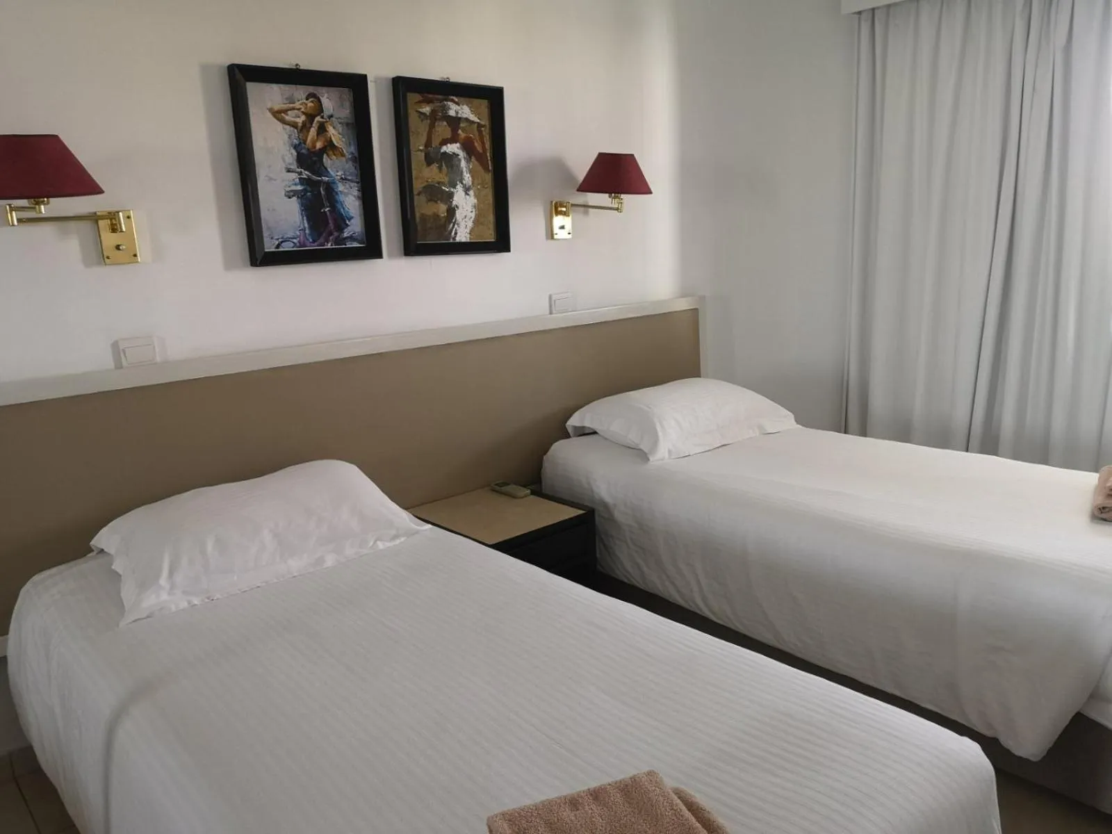 Bed in Sun Hall Beach Hotel Apartments