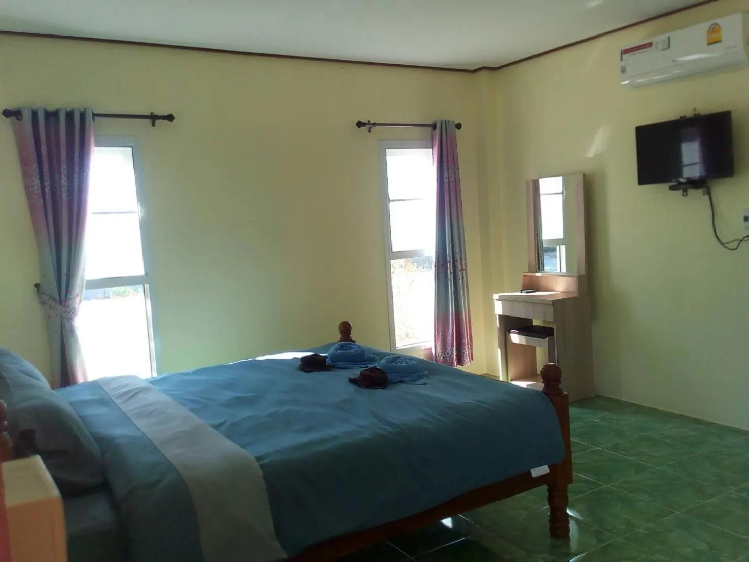 Bedroom, Bed in Queue&Bright Resort