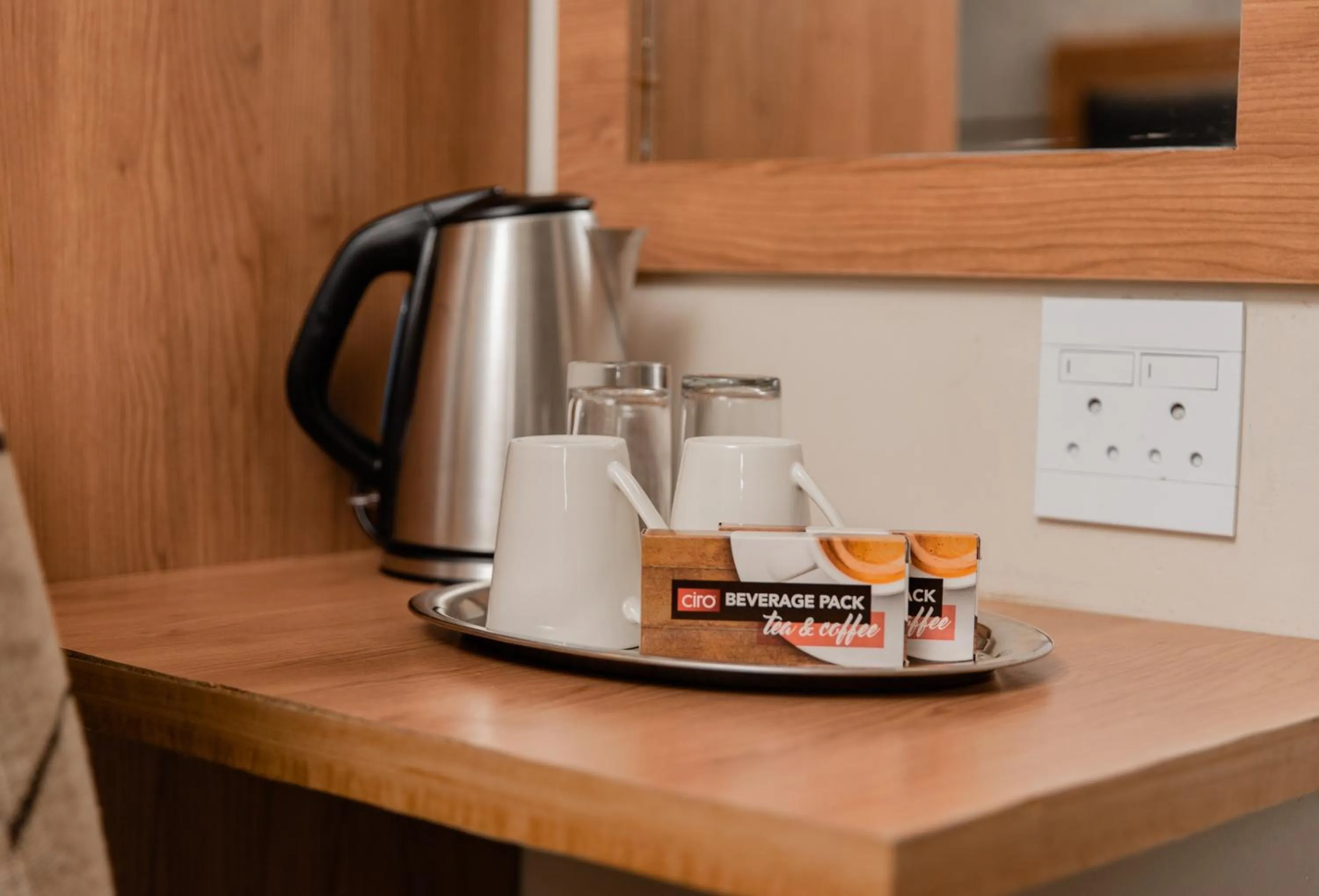 Coffee/tea facilities in Bayside Hotel 116 West Street