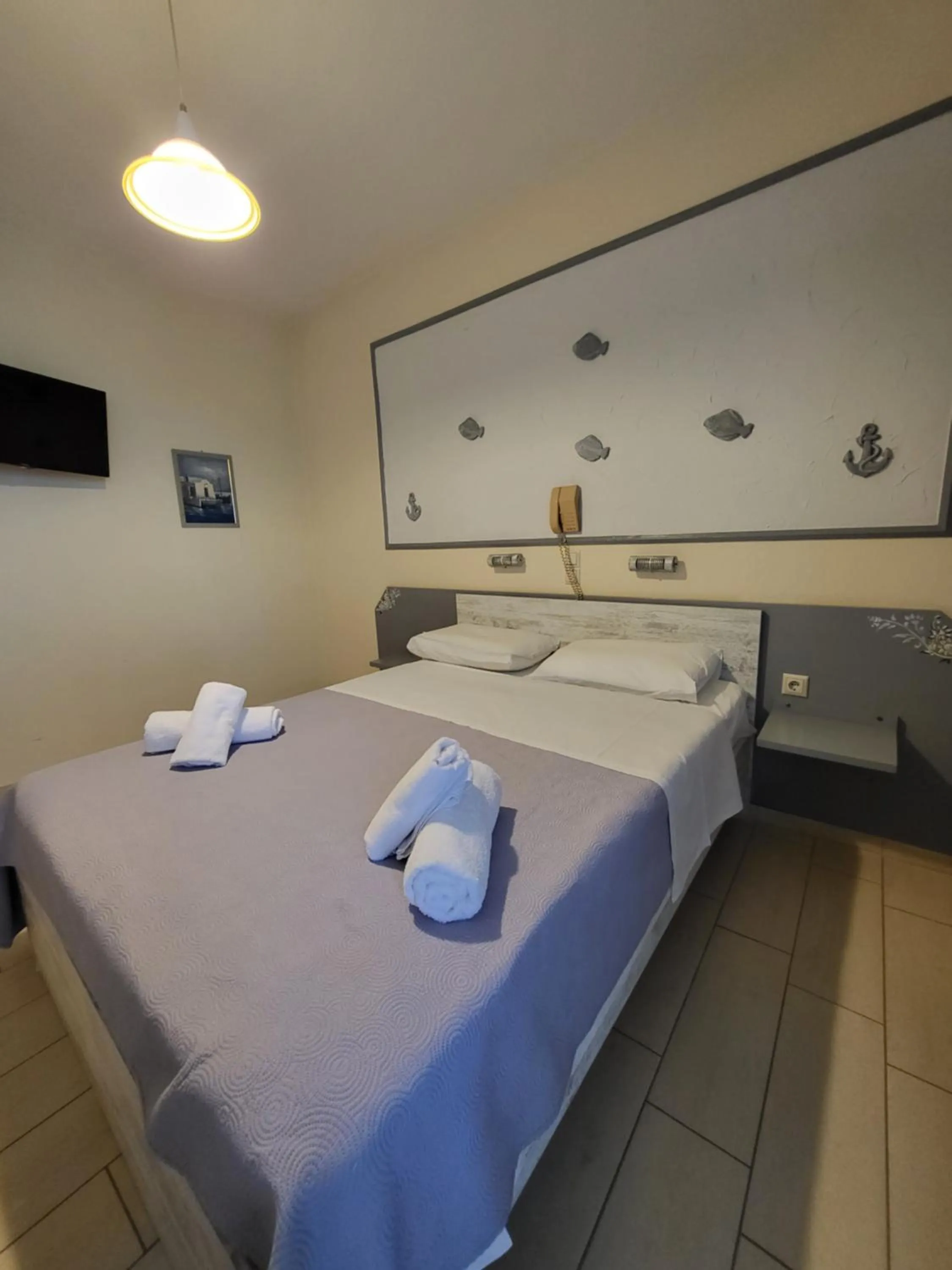 Bed in Panorama Hotel - Restaurant