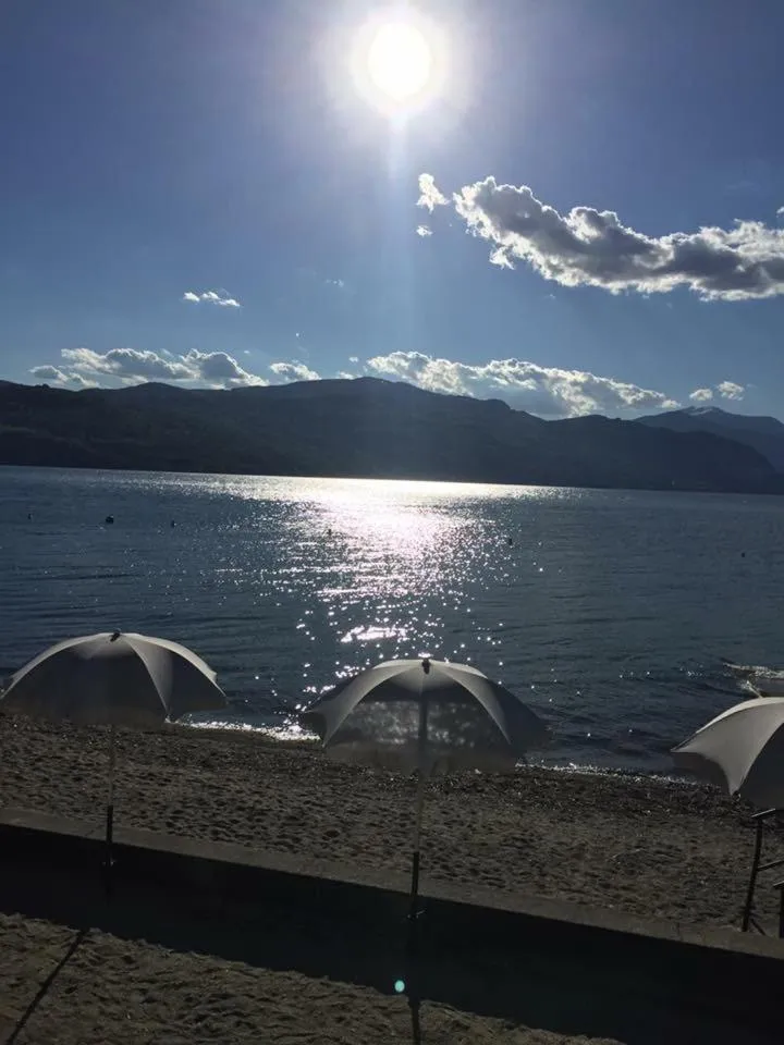 Beach in Albergo Riva