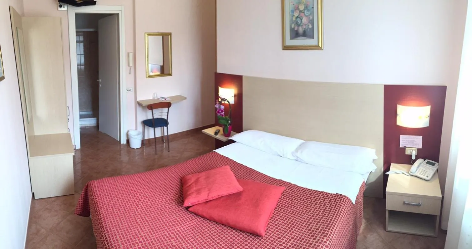 Photo of the whole room in Albergo Riva