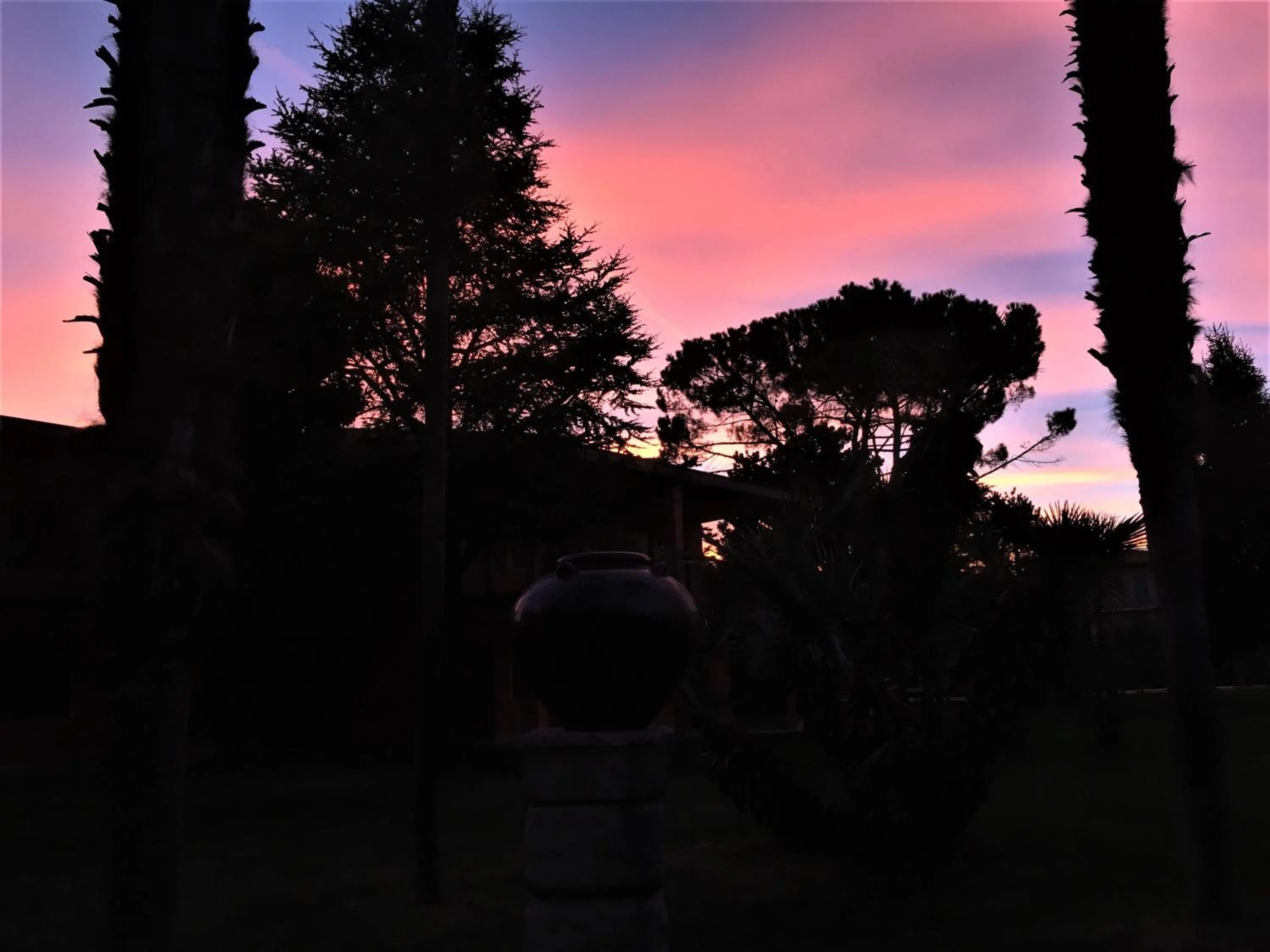 Sunset in Residence Oasi