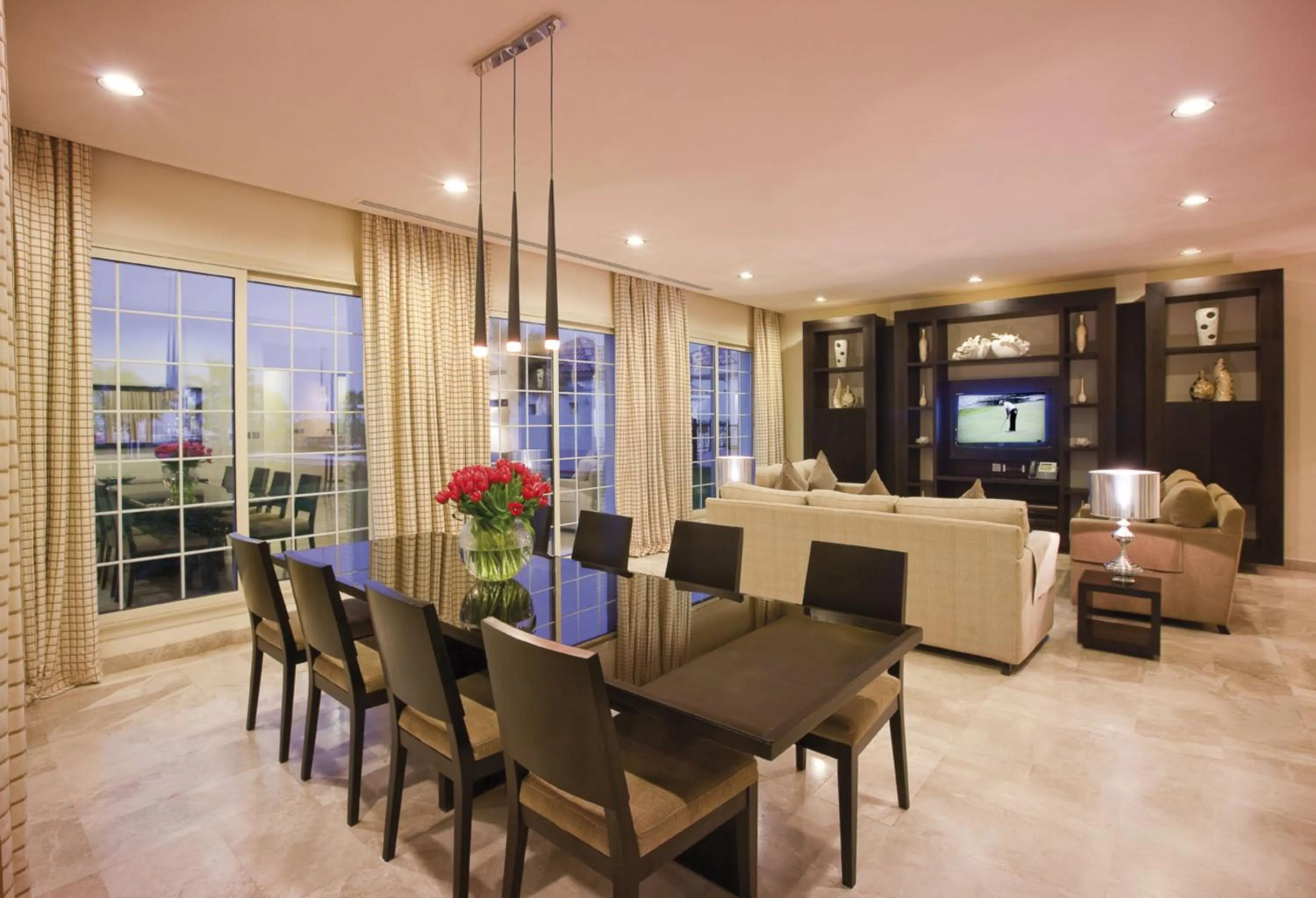 Living room in Mövenpick Beach Resort Al Khobar