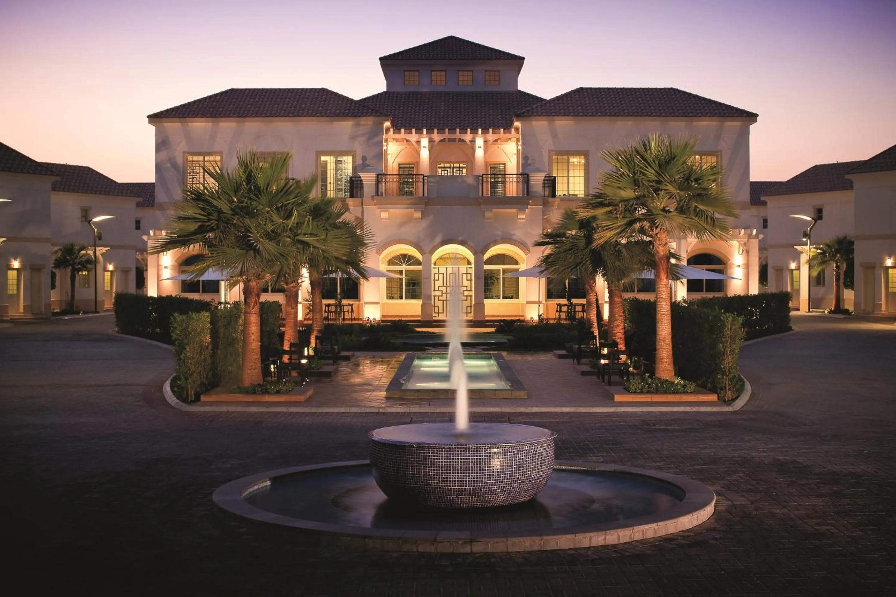 Area and facilities in Mövenpick Beach Resort Al Khobar