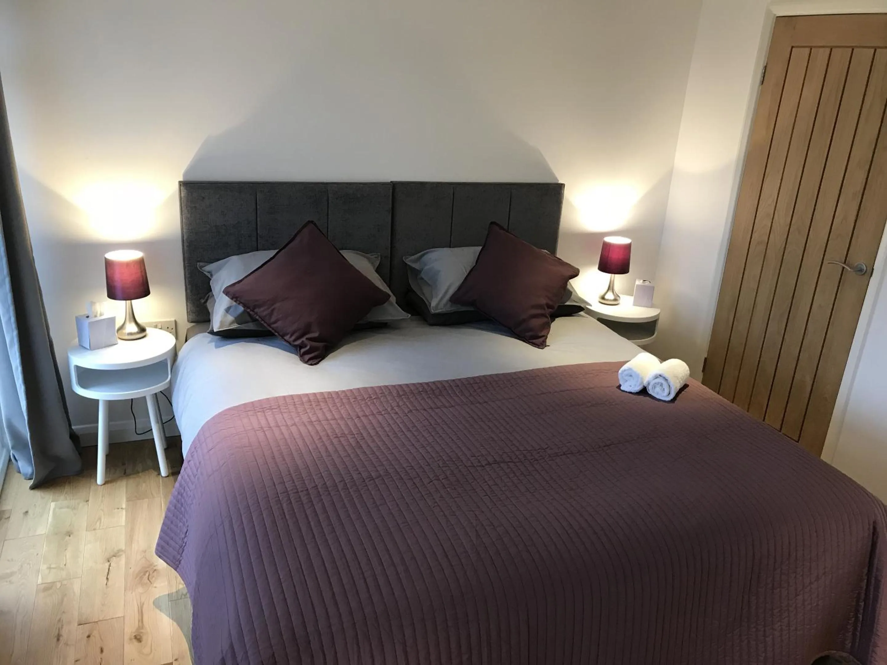 Bedroom, Bed in TOR Rooms