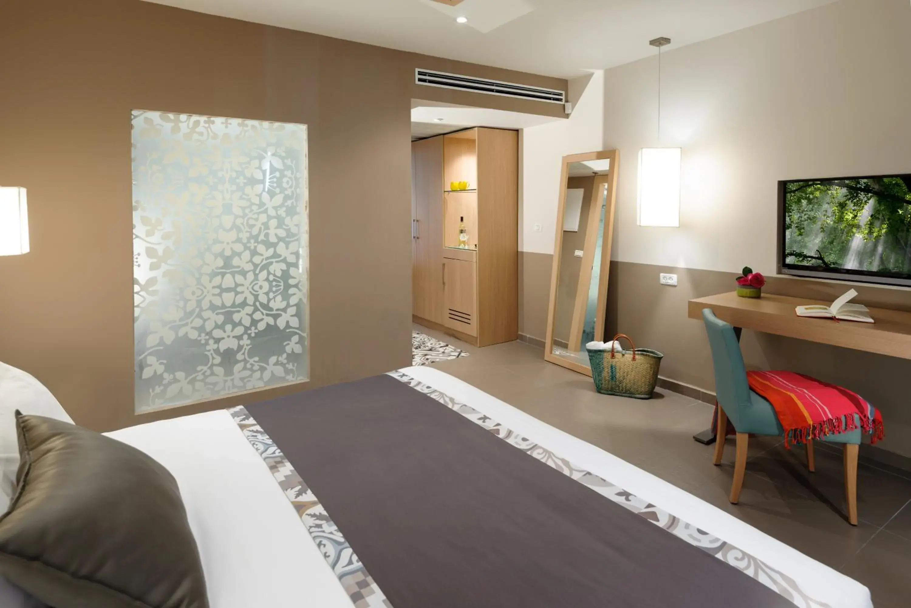 Superior Double or Twin Room - single occupancy in Arena Hotel by the Beach Superior Double or Twin Room - single occupancy in Arena Hotel by the Beach
