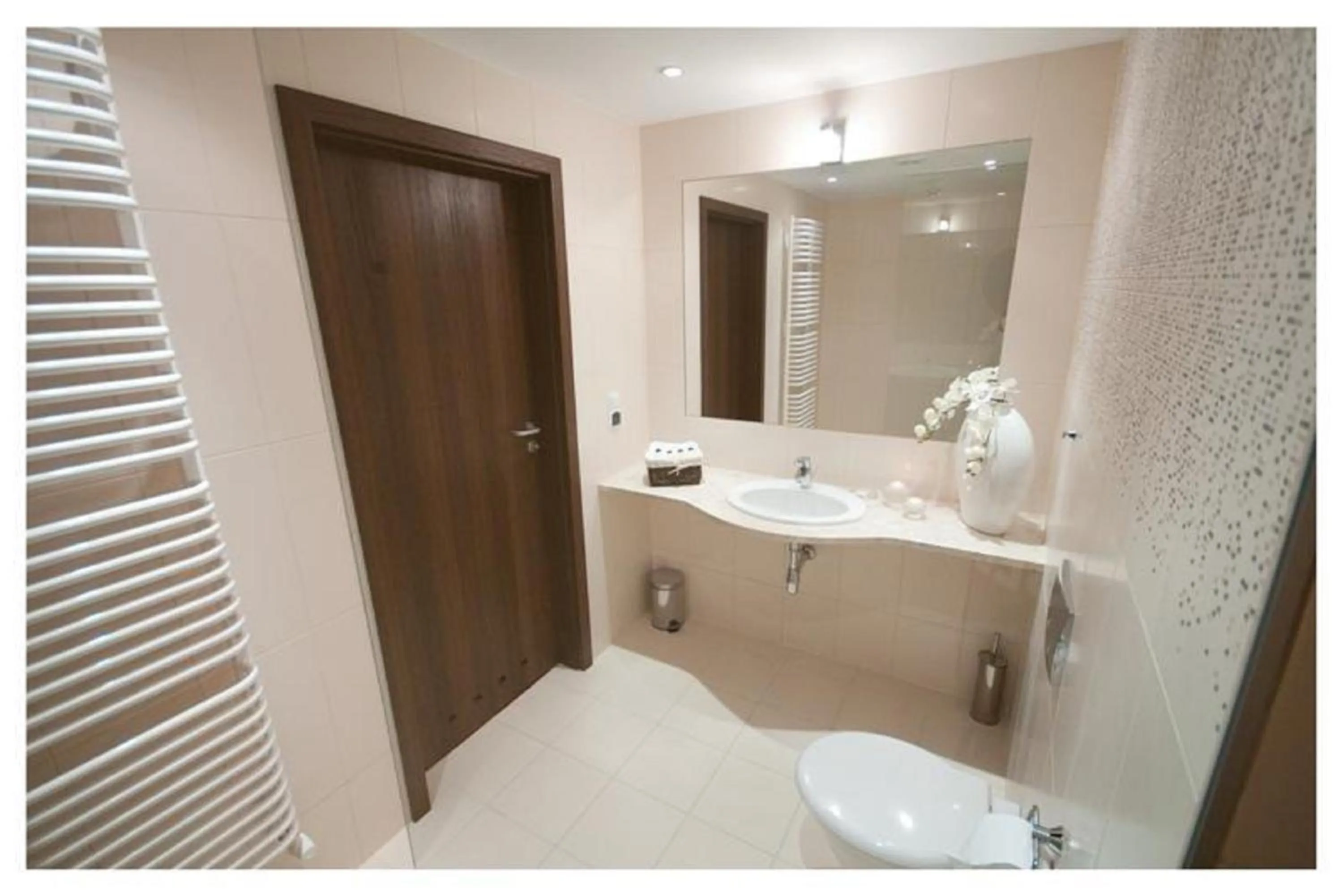 Shower in Hotel Focus Centrum Konferencyjne