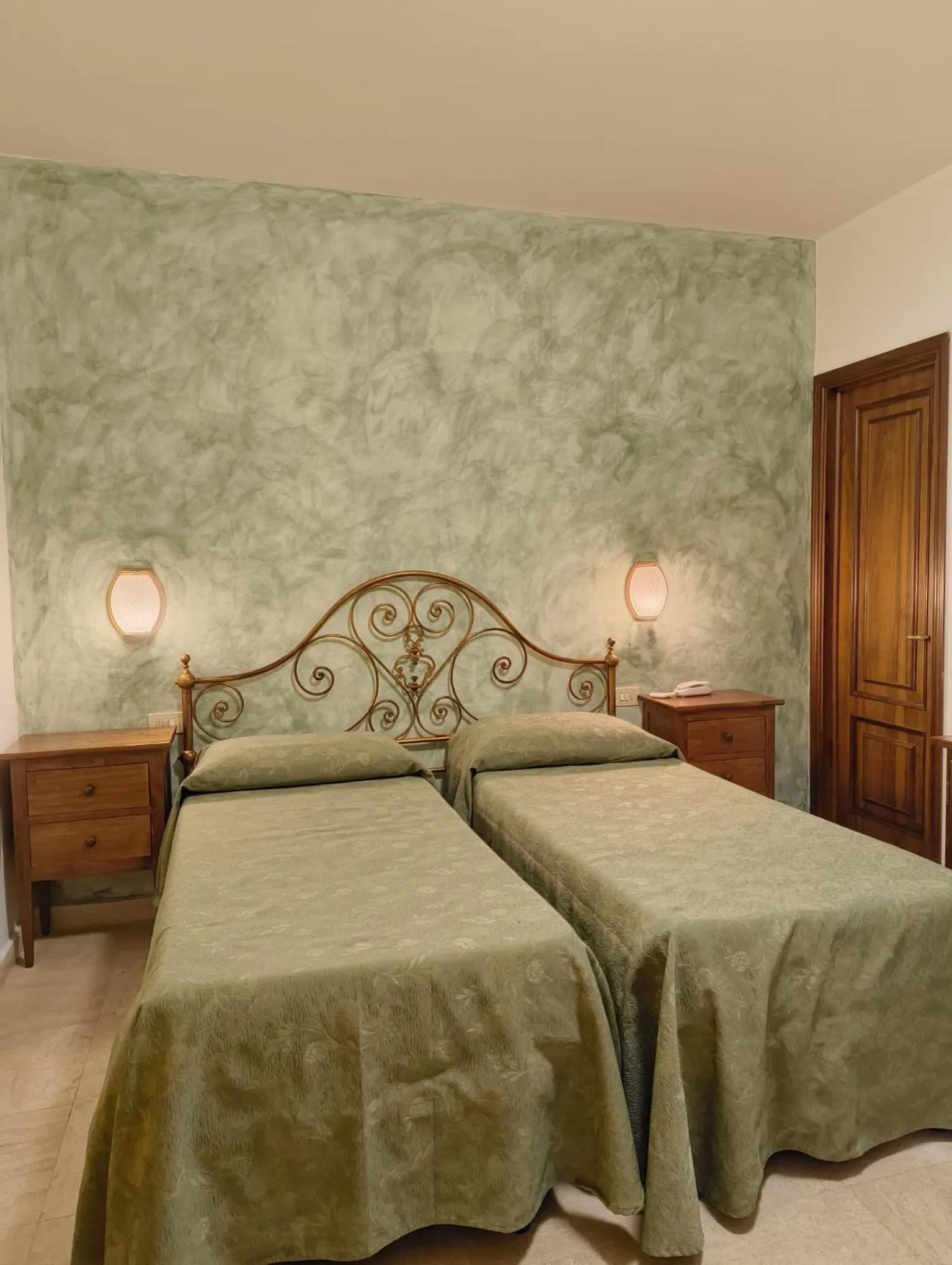 Bedroom, Bed in Hotel I Platani