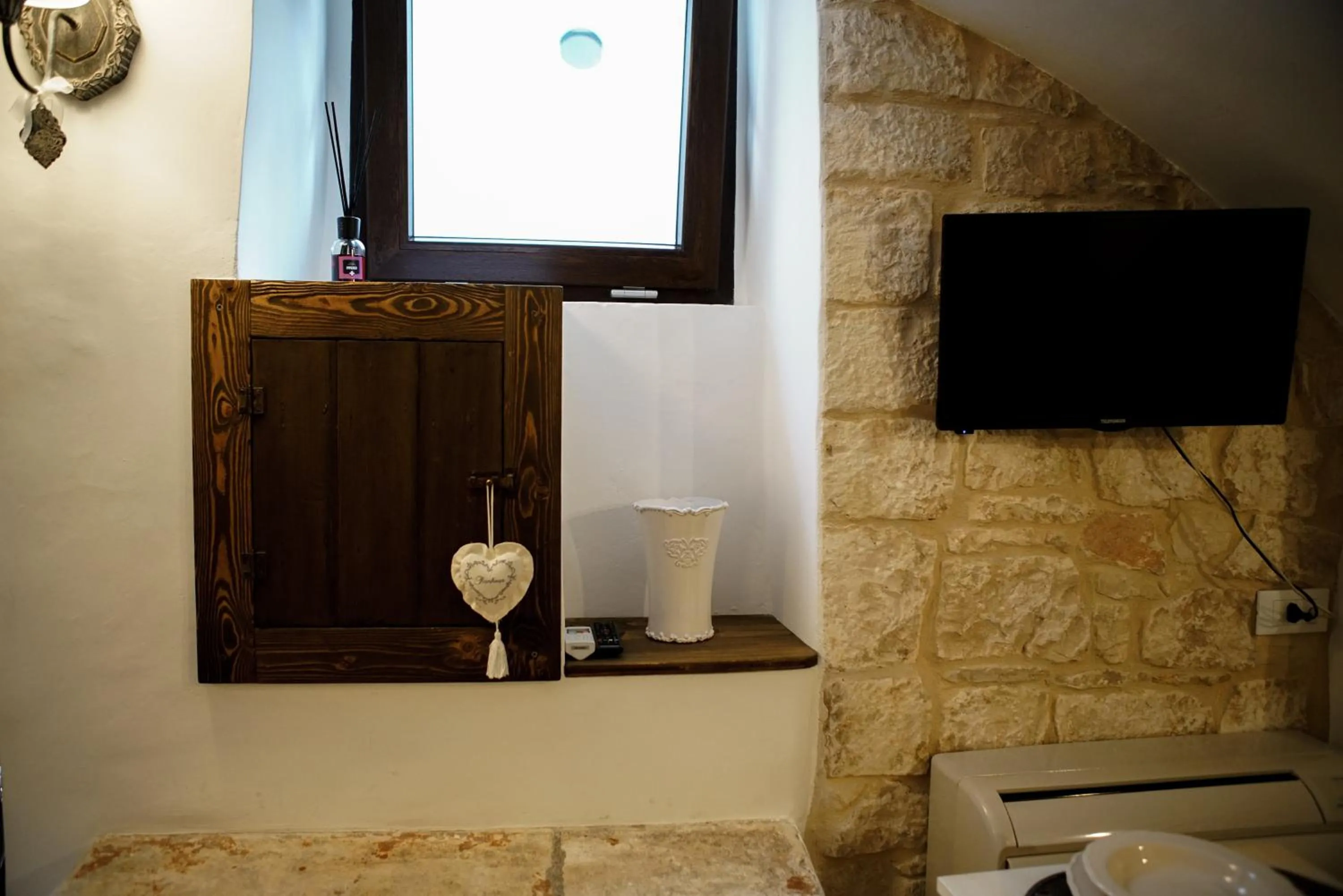 HOME 5 - Via Nuova