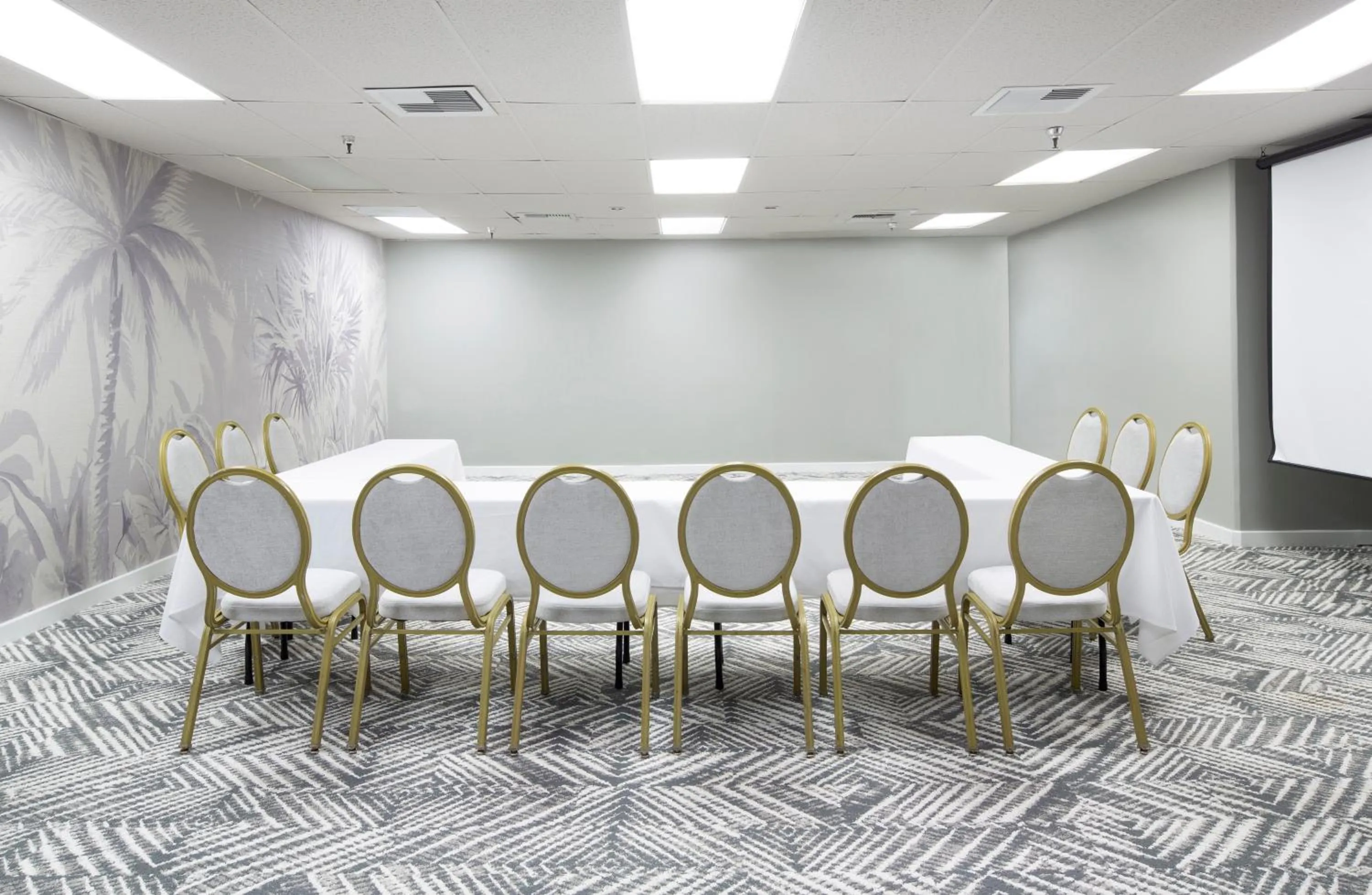 Banquet/Function facilities in The Twin Fin Hotel