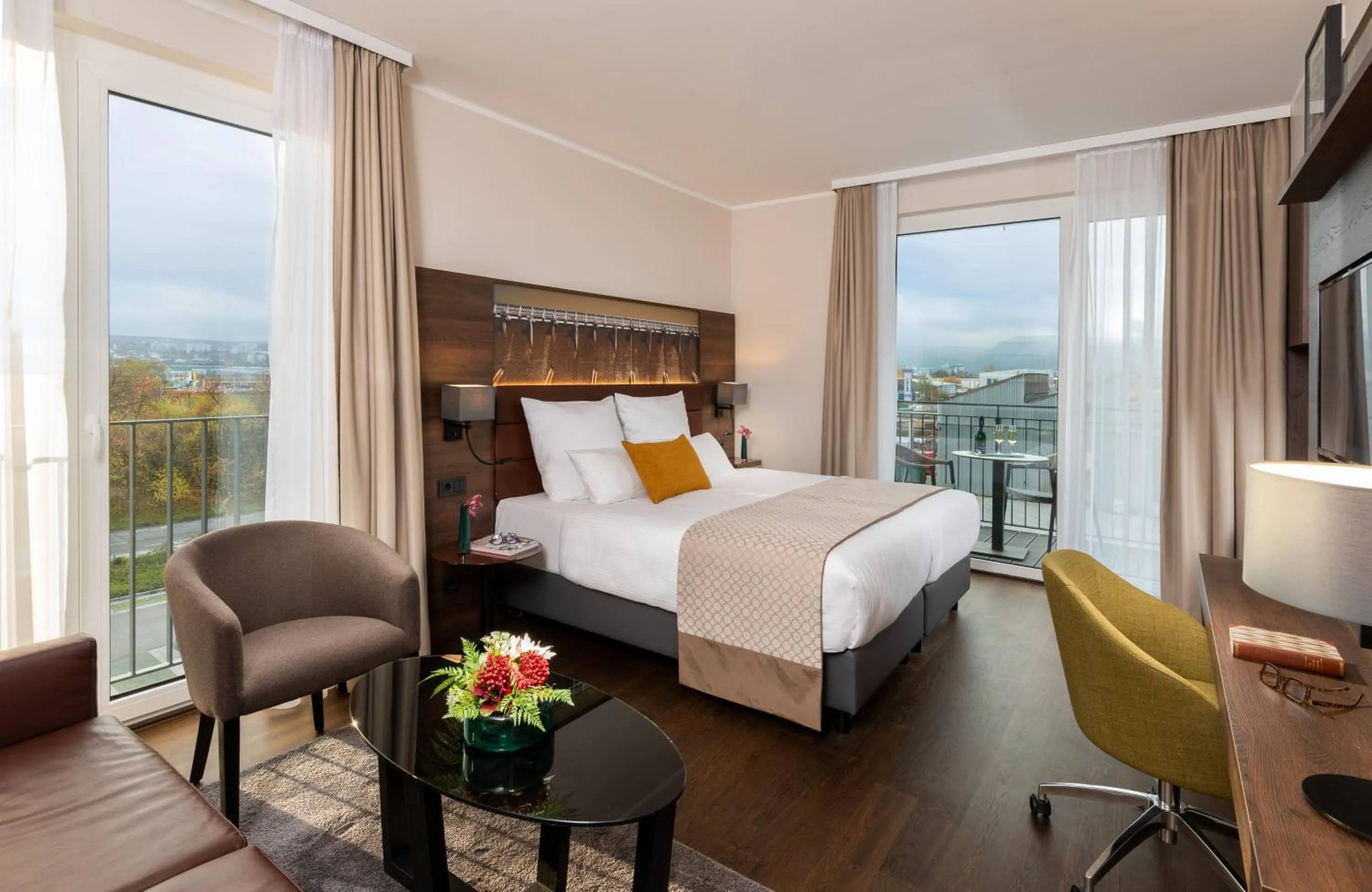 Photo of the whole room, Bed in Leonardo Hotel Bad Kreuznach