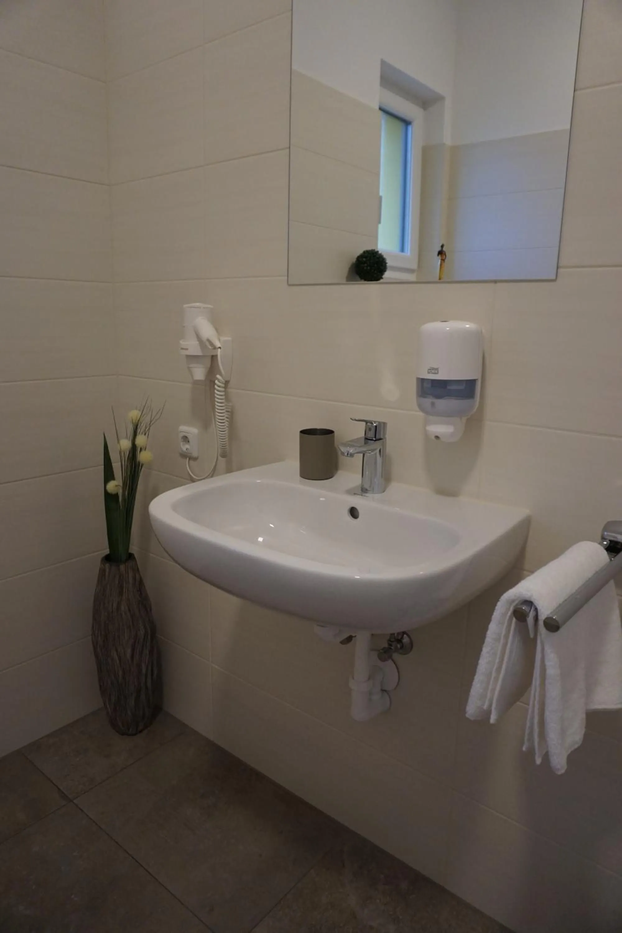 Bathroom in Schlafplatzl