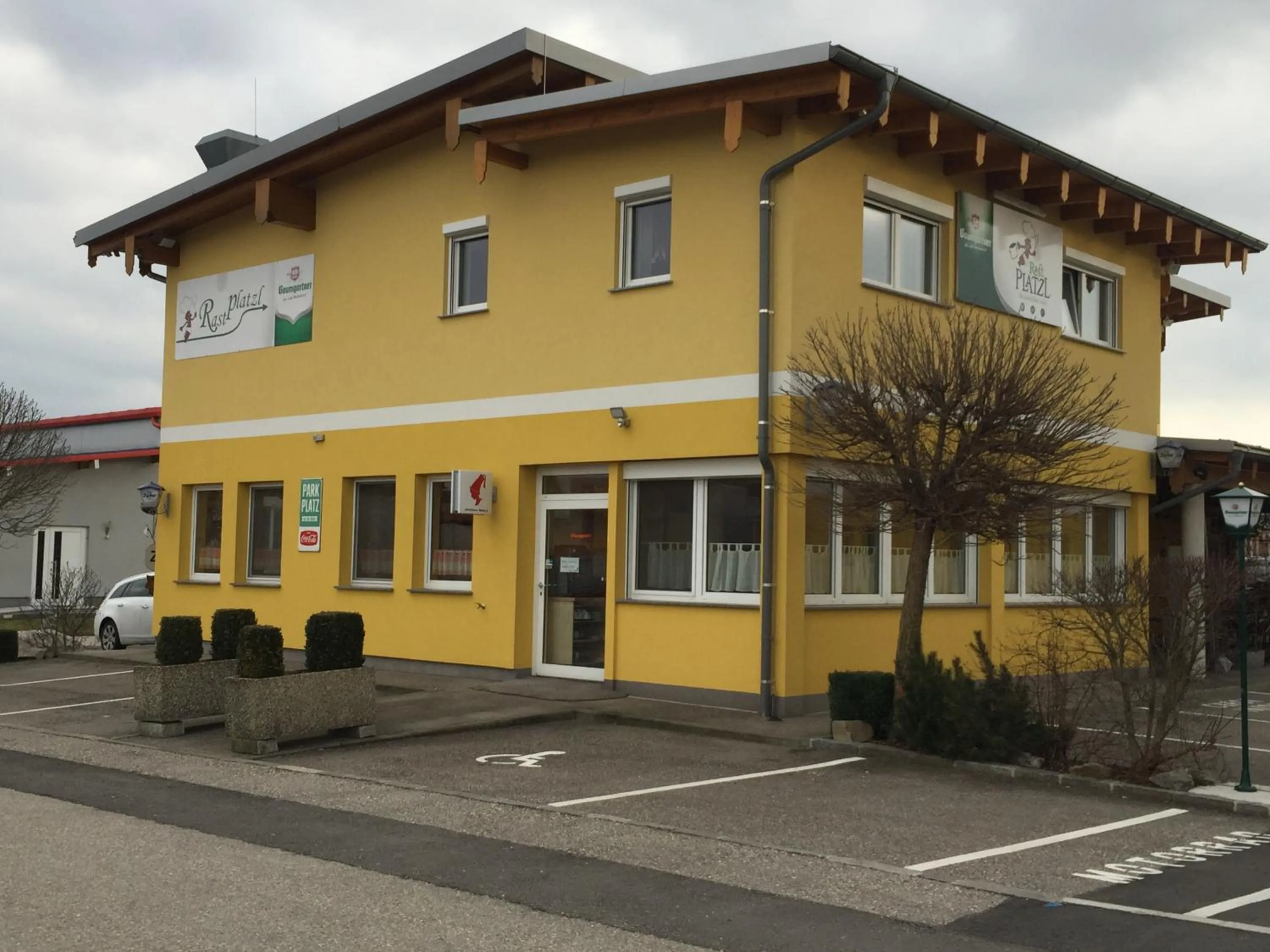 Property building in Schlafplatzl