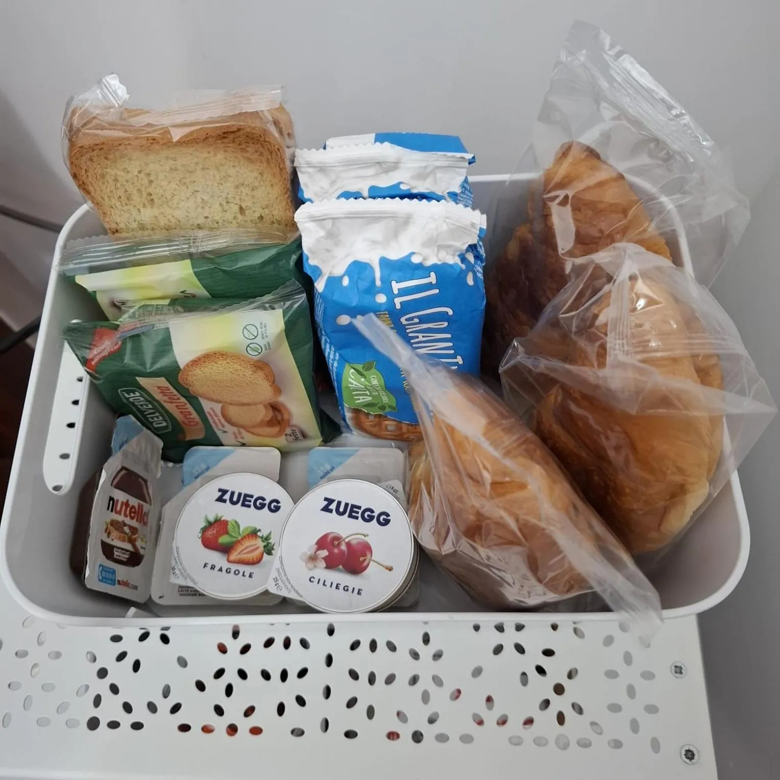 Breakfast in Home Marty